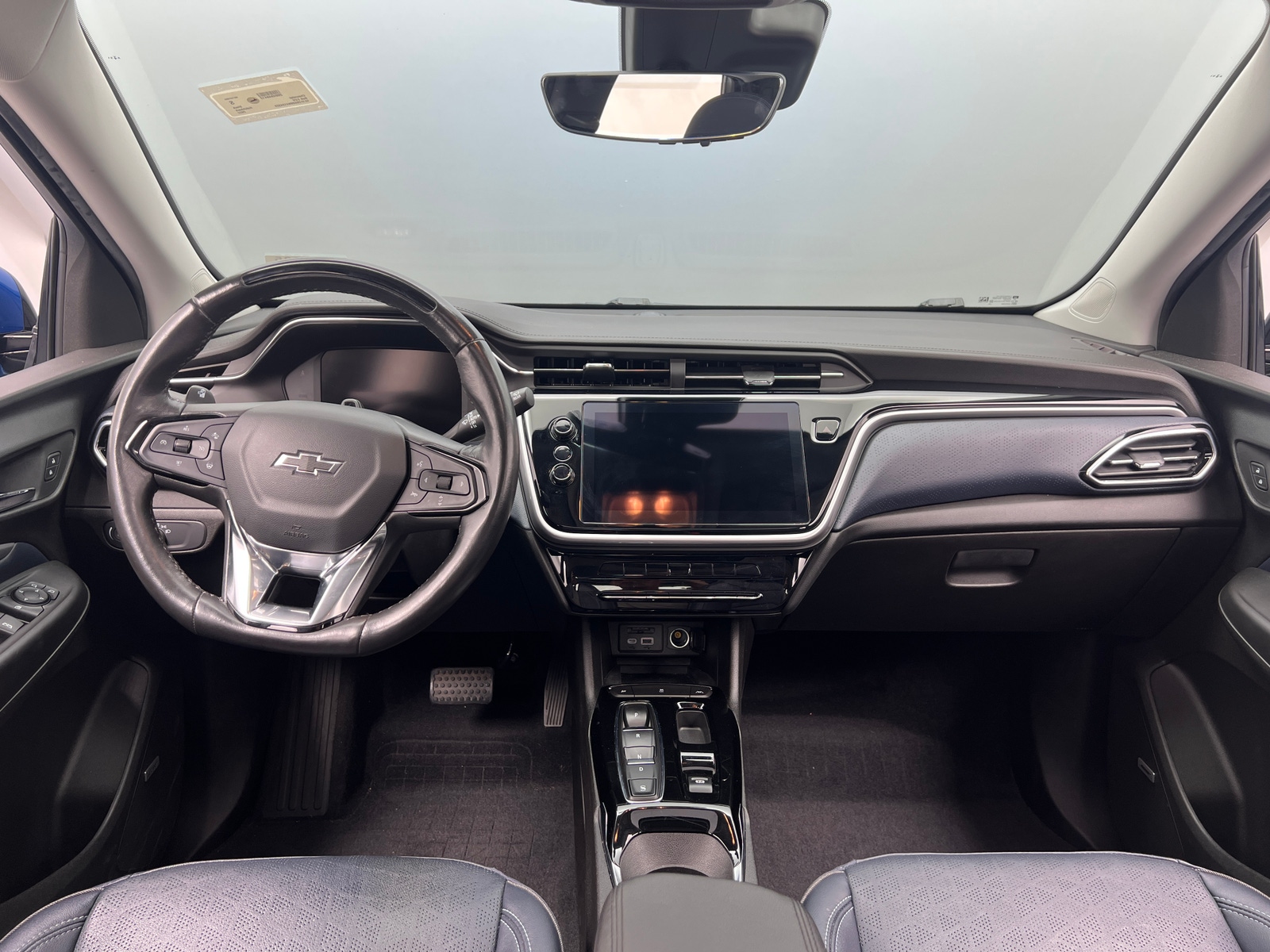 Thumbnail: 2022 Chevrolet Bolt EUV - 2