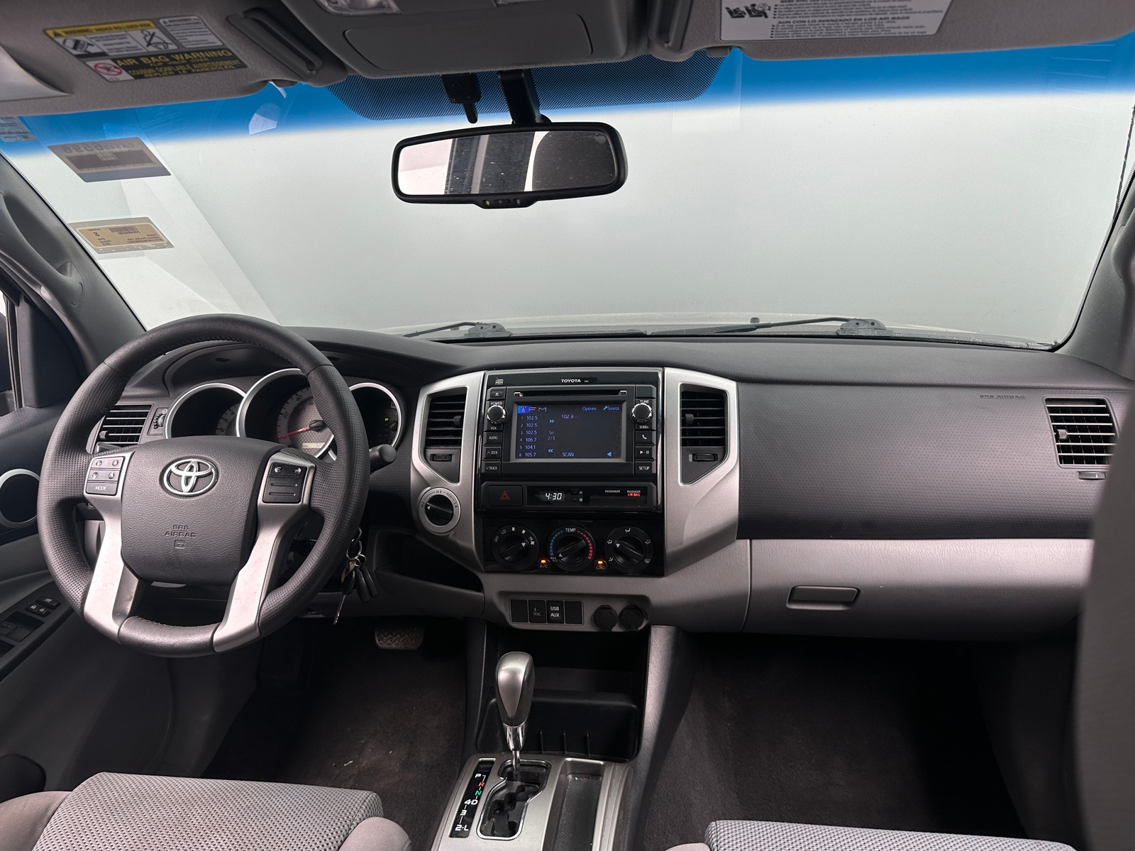 Thumbnail: 2013 Toyota Tacoma - 3
