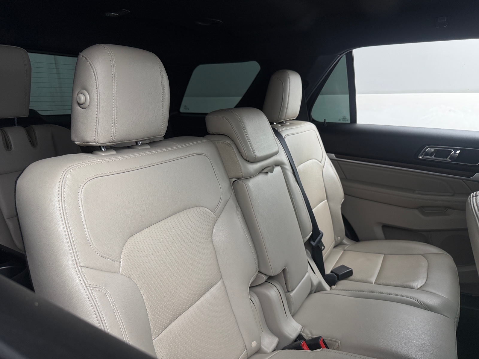 Thumbnail: 2018 Ford Explorer - 5
