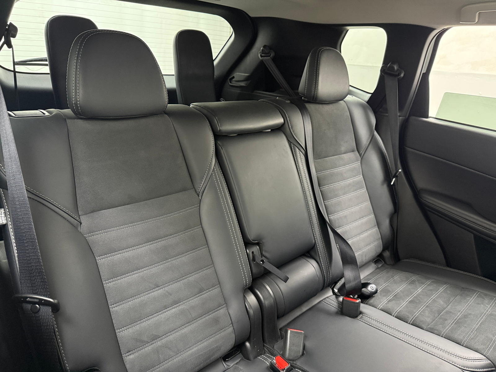 Thumbnail: 2024 Mitsubishi Outlander - 5