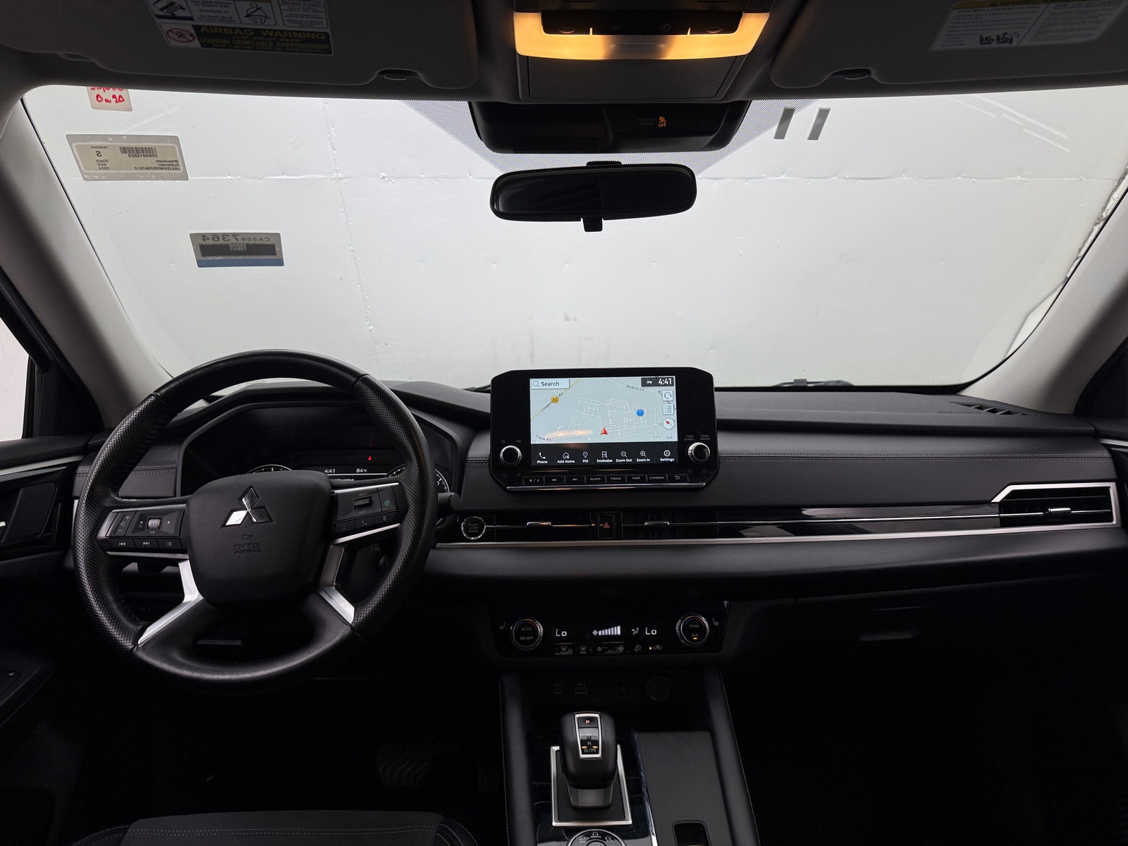 Thumbnail: 2024 Mitsubishi Outlander - 2
