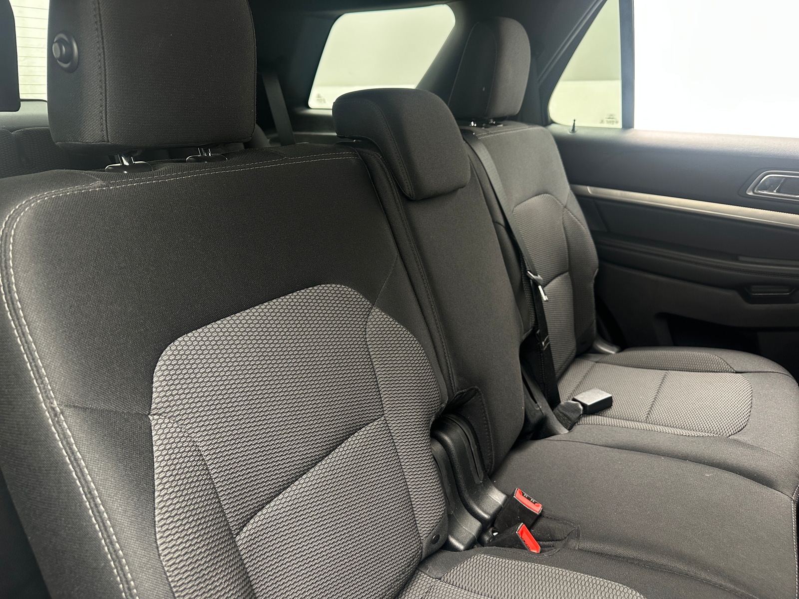Thumbnail: 2019 Ford Explorer - 6