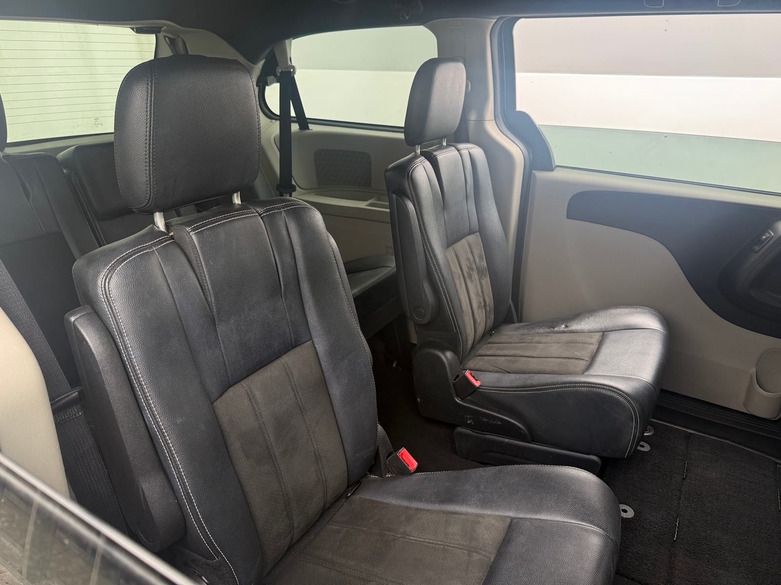 Thumbnail: 2019 Dodge Grand Caravan - 6