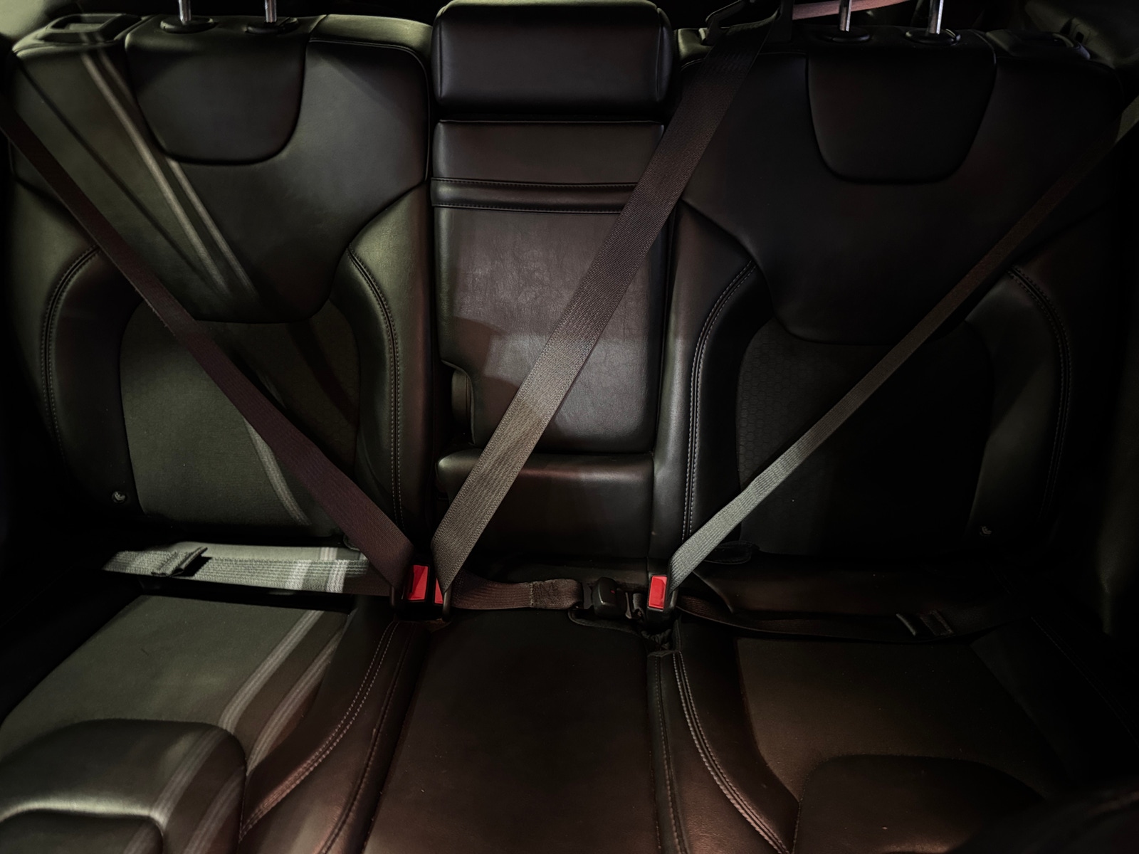 Thumbnail: 2019 Jeep Cherokee - 6