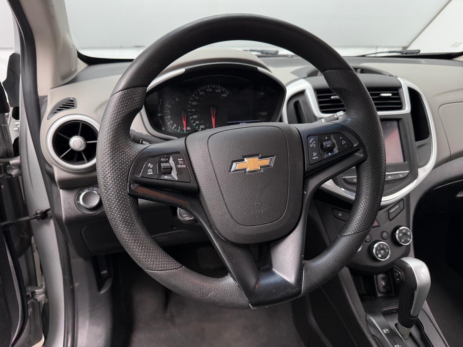 Thumbnail: 2020 Chevrolet Sonic - 5