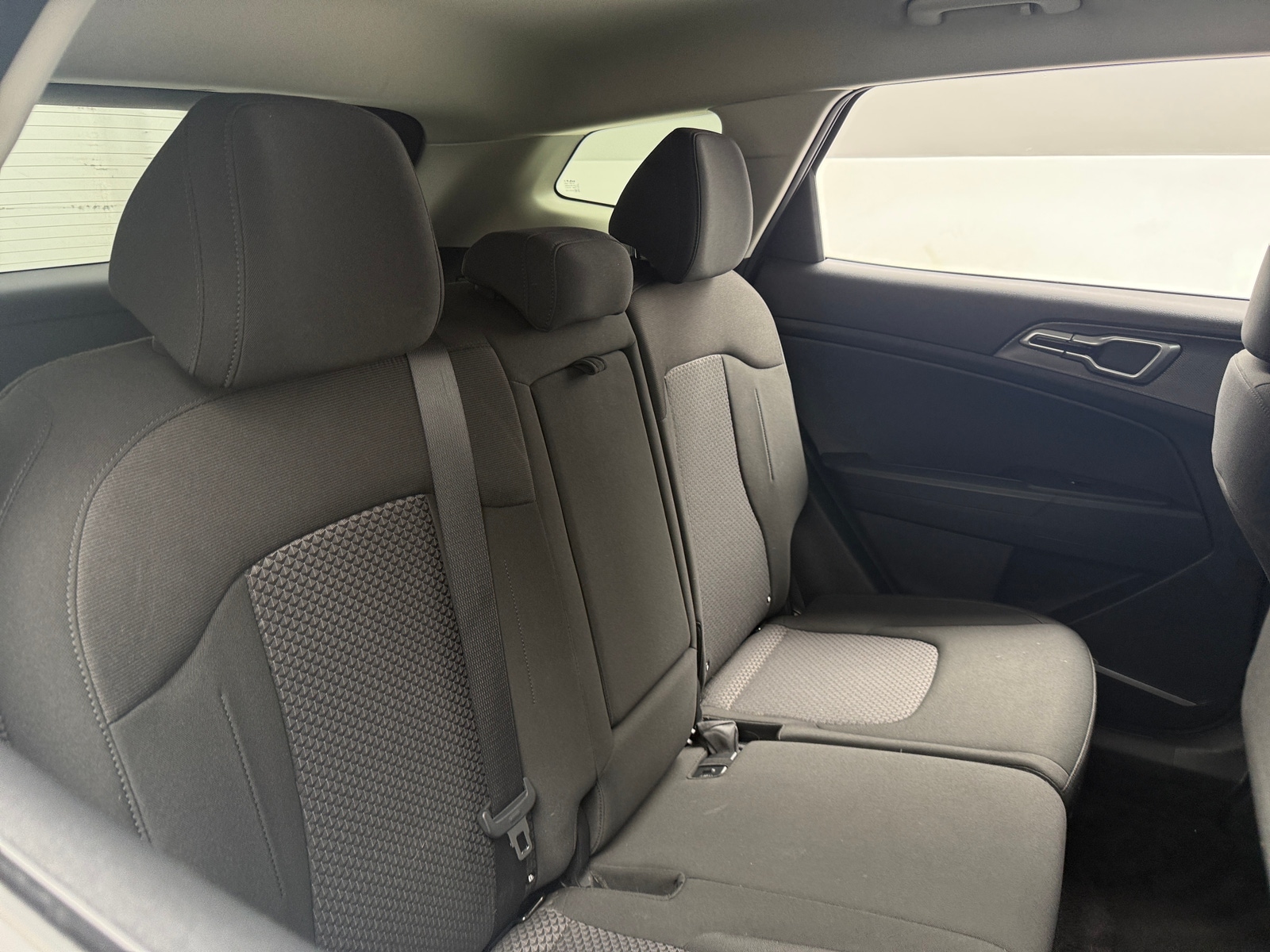 Thumbnail: 2025 Kia Sportage - 6