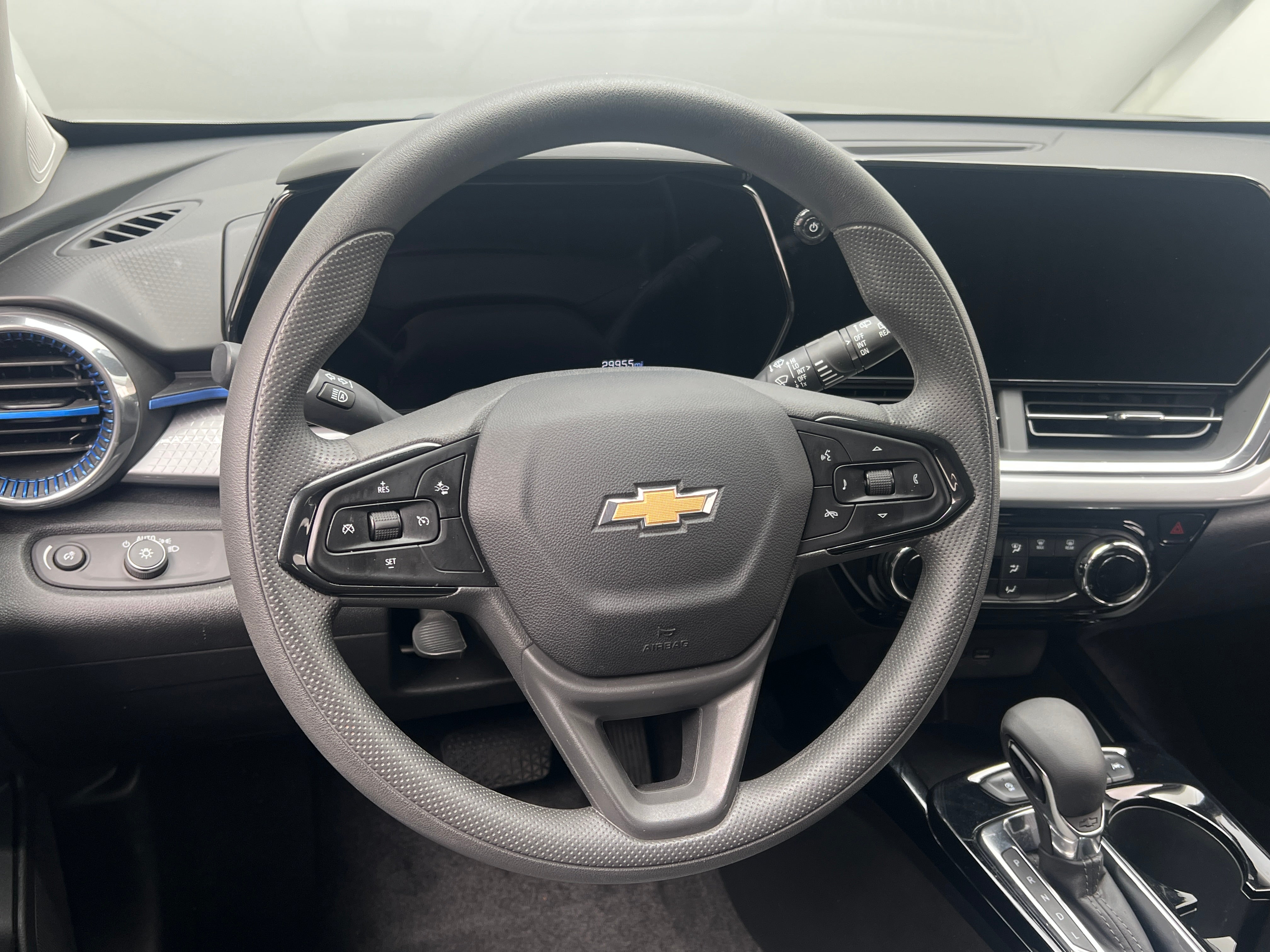 Thumbnail: 2025 Chevrolet Trax - 5