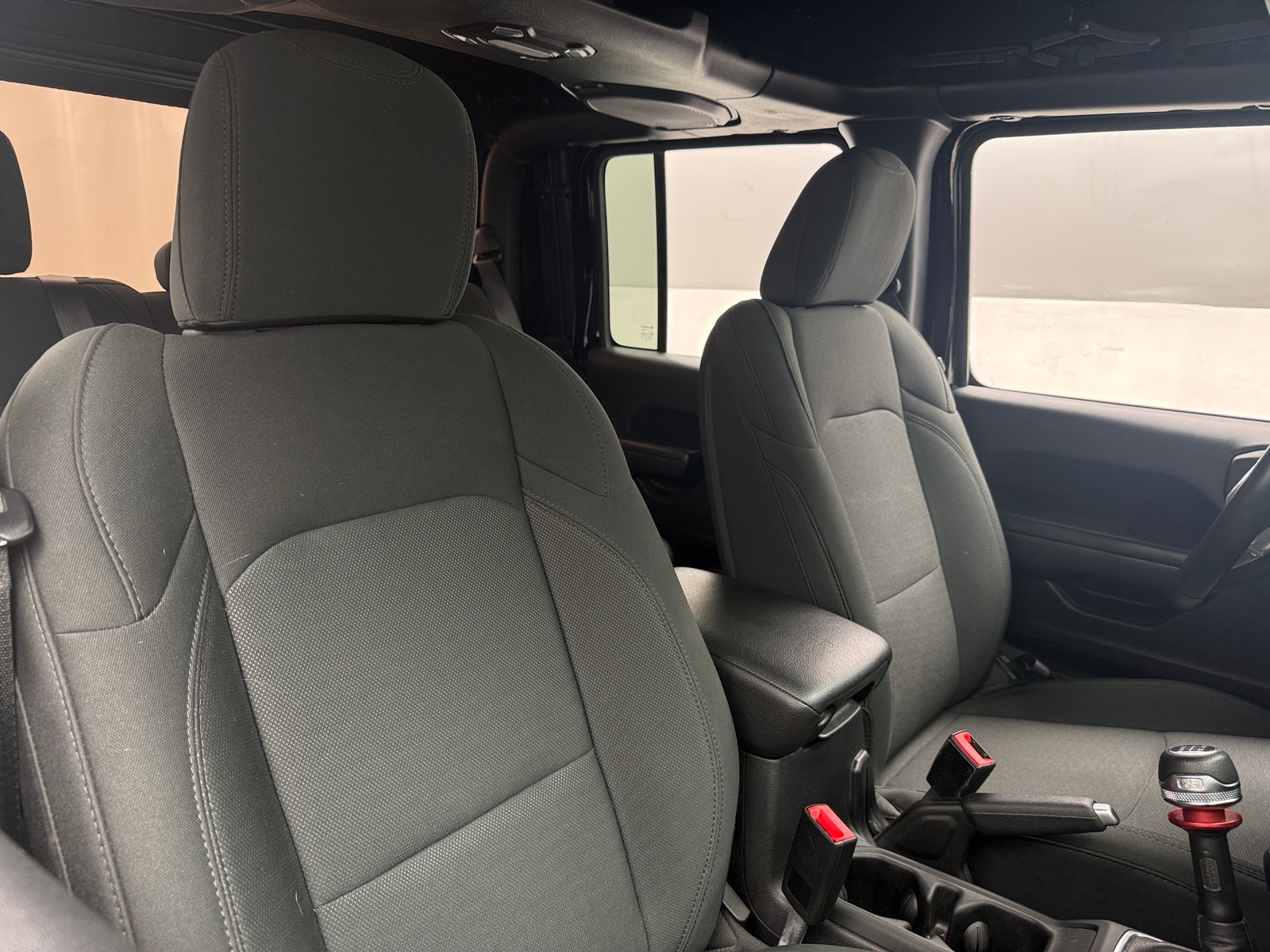 Thumbnail: 2020 Jeep Gladiator - 2