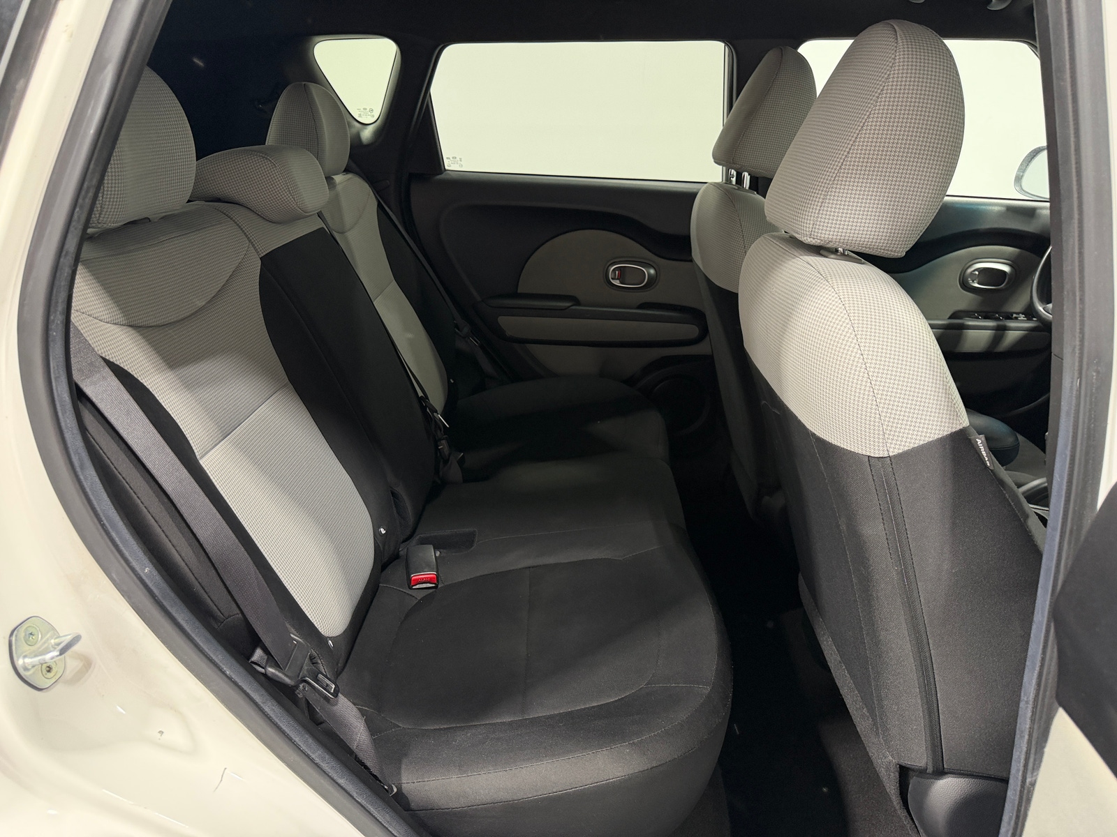 Thumbnail: 2015 Kia Soul - 6