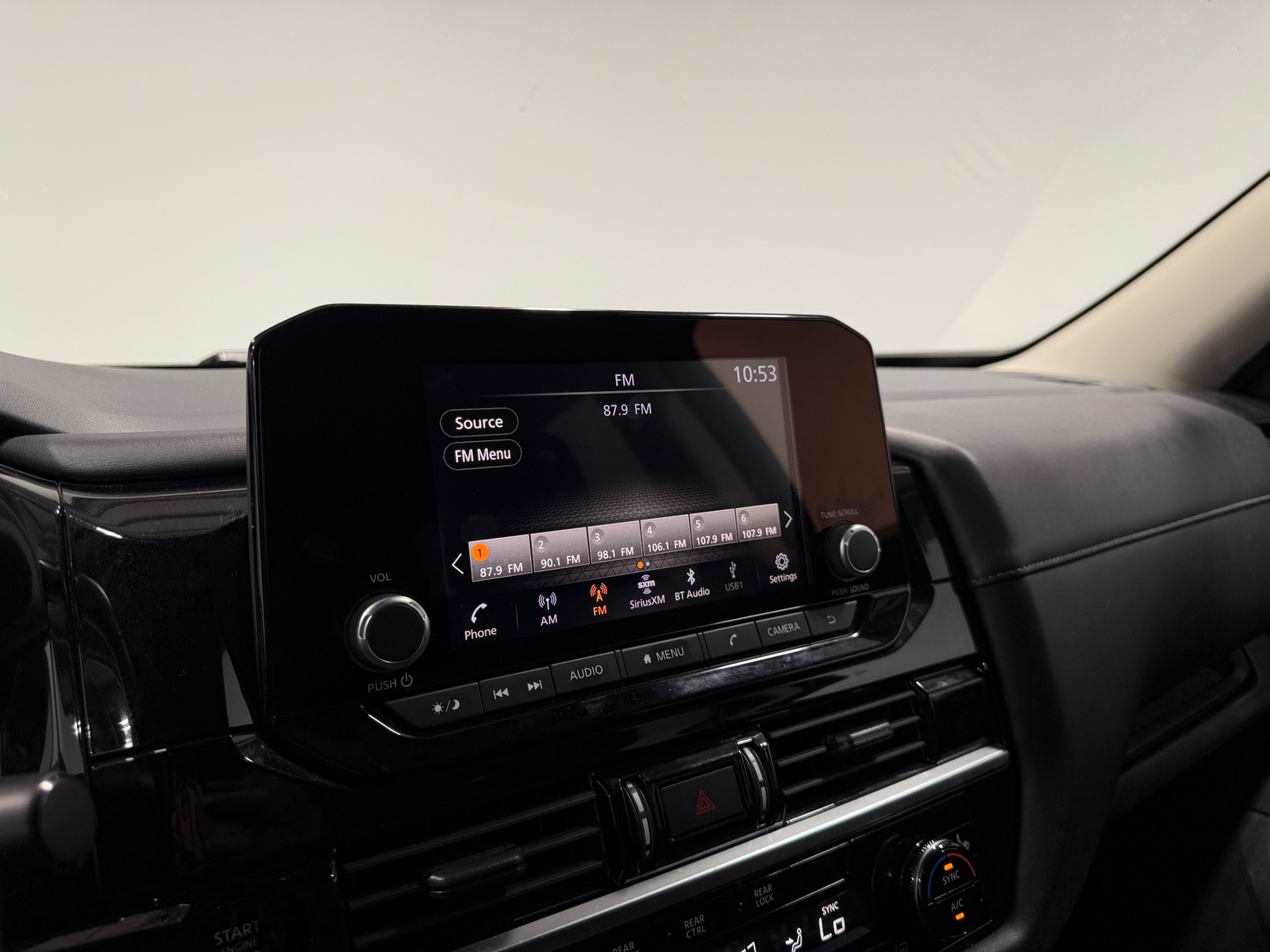 Thumbnail: 2025 Nissan Pathfinder - 4