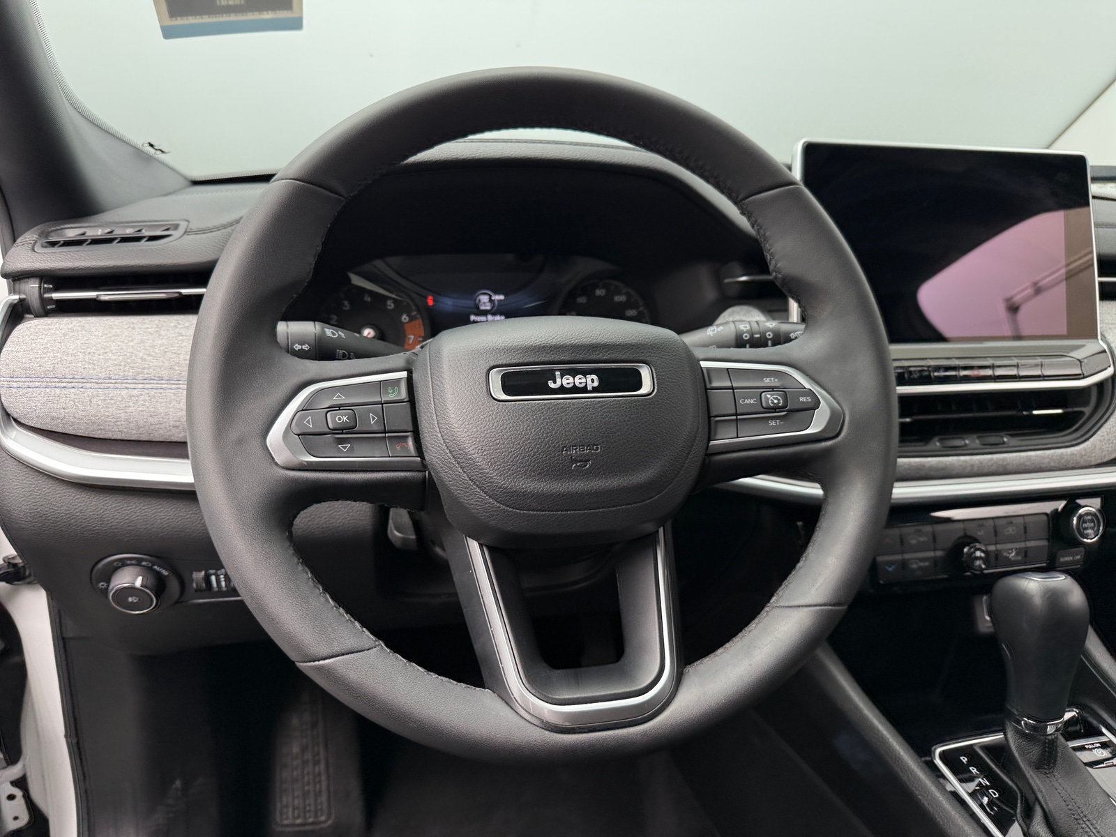 Thumbnail: 2023 Jeep Compass - 5