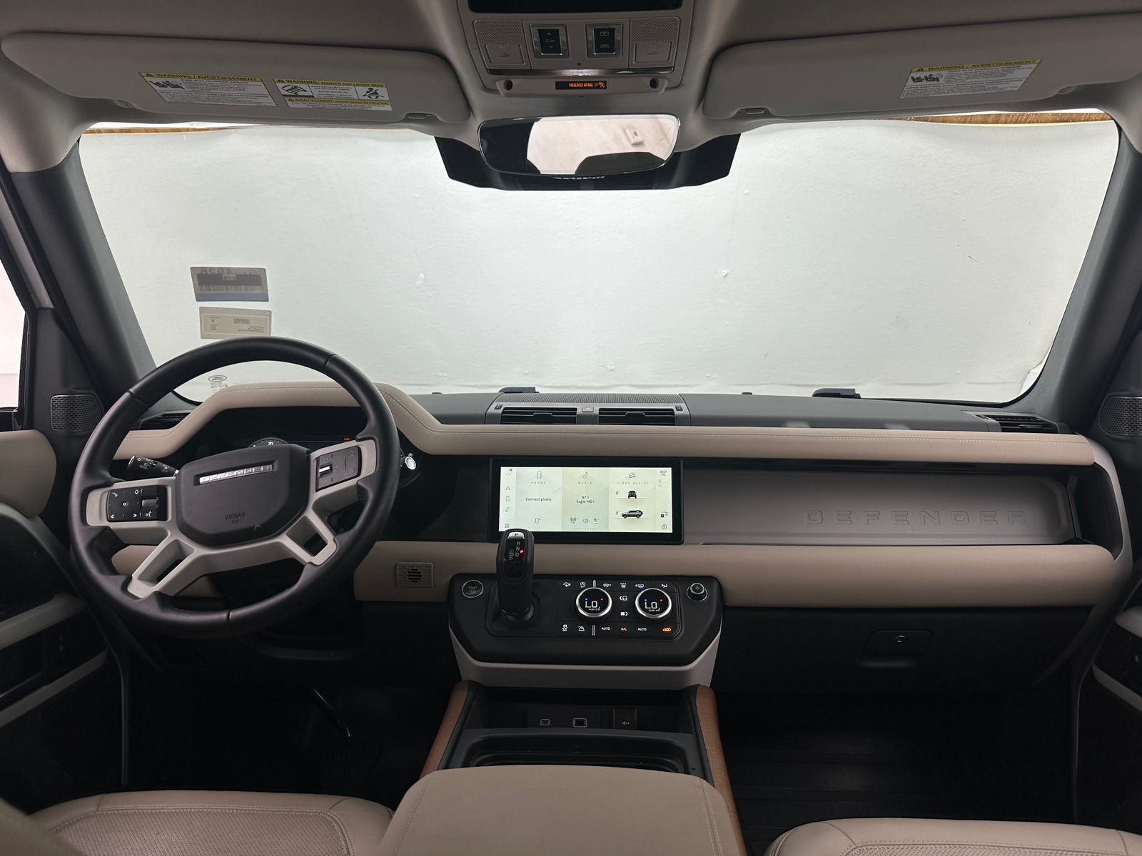 Thumbnail: 2023 Land Rover Defender - 2