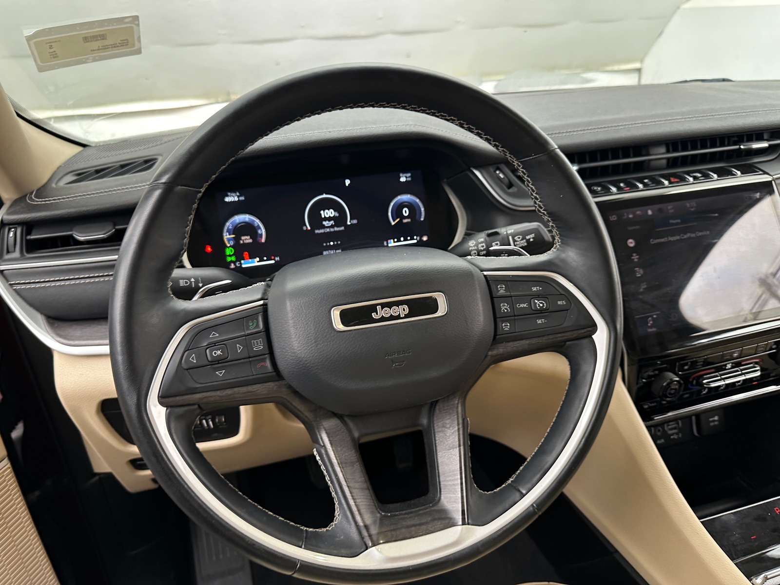 Thumbnail: 2021 Jeep Grand Cherokee L - 4