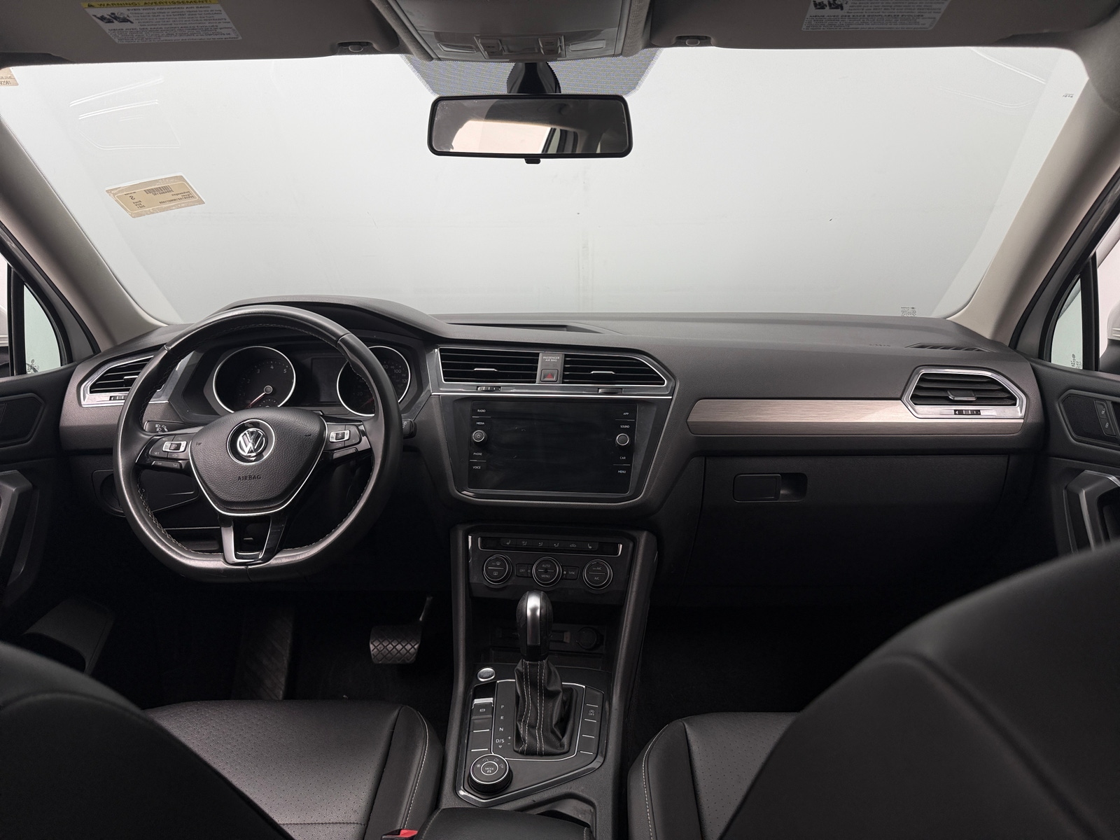 Thumbnail: 2021 Volkswagen Tiguan - 2
