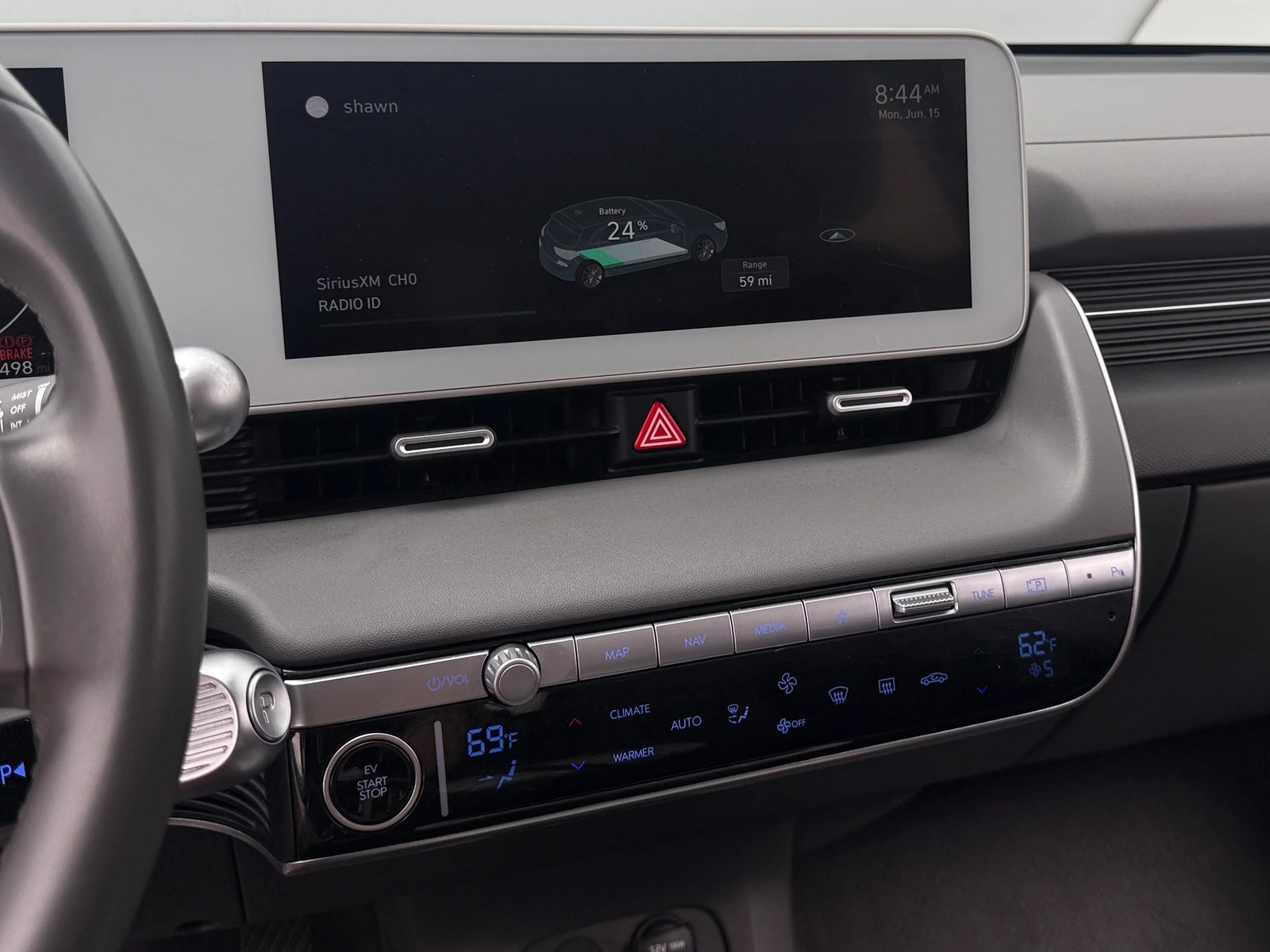 Thumbnail: 2022 Hyundai Ioniq 5 - 4