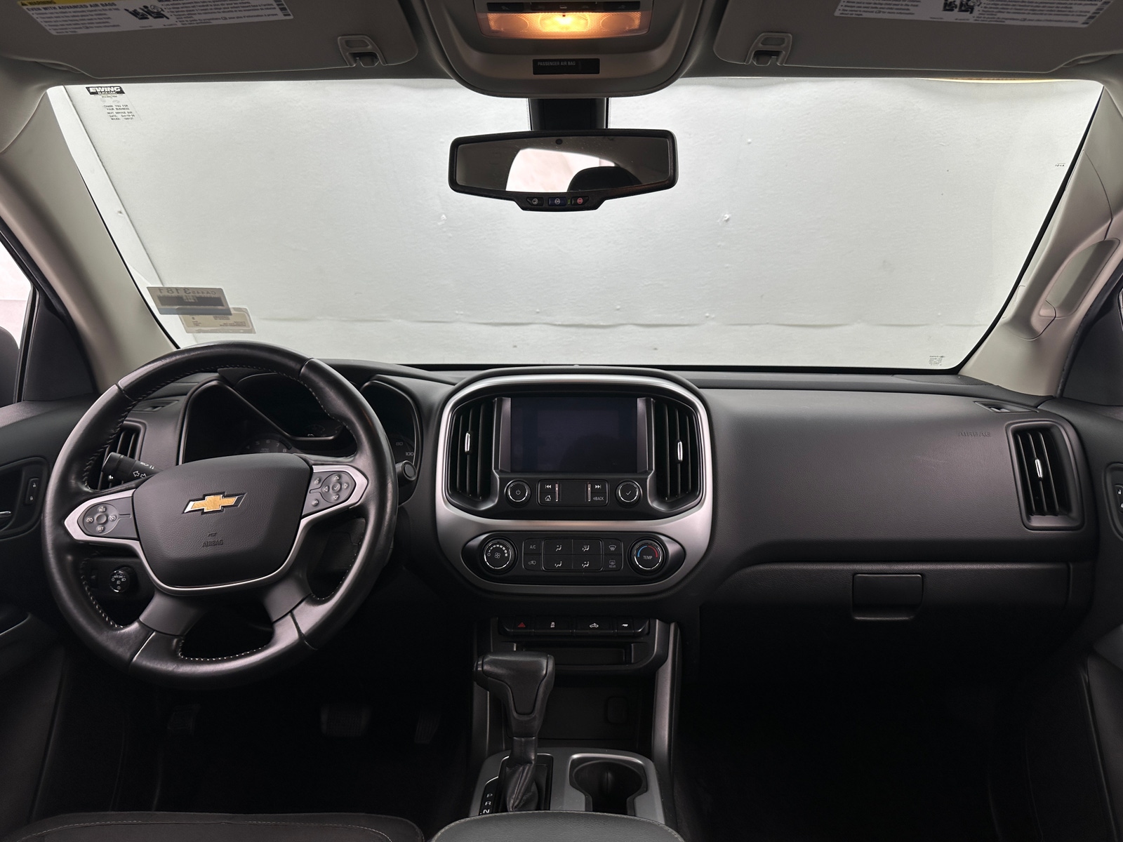 Thumbnail: 2021 Chevrolet Colorado - 3