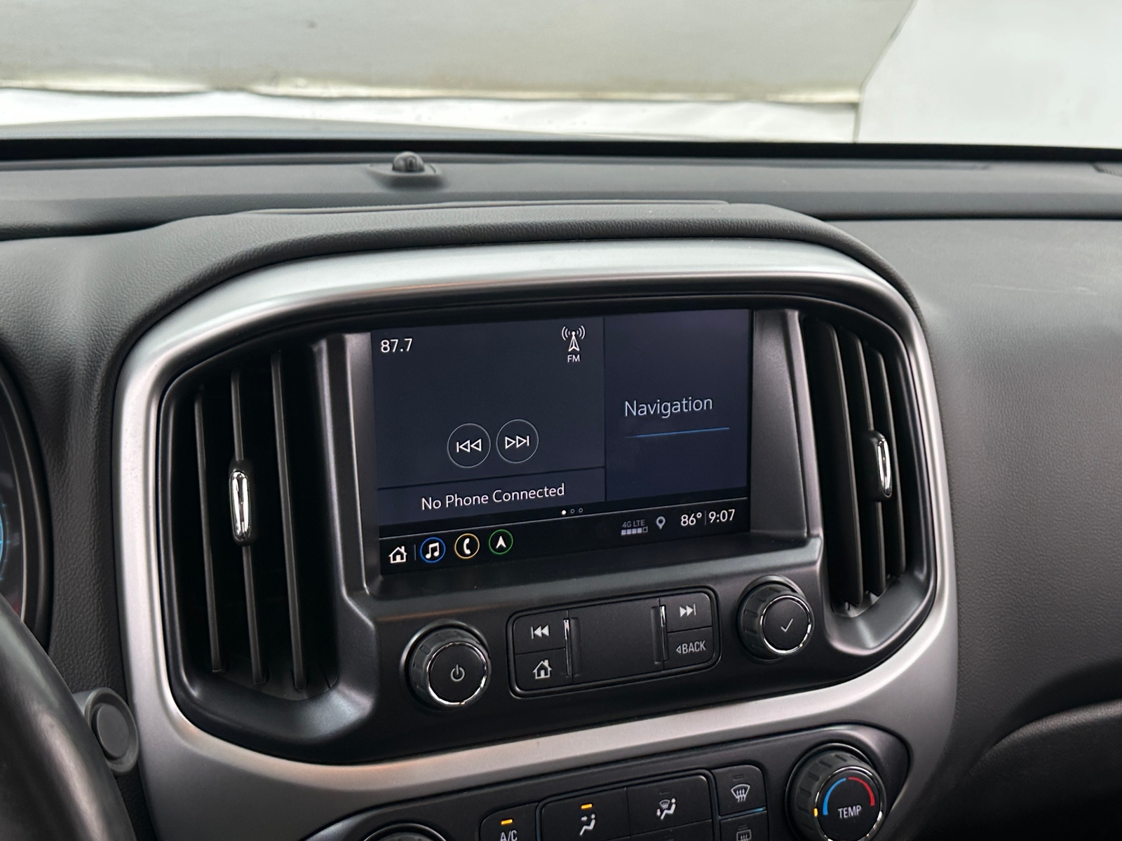 Thumbnail: 2021 Chevrolet Colorado - 4