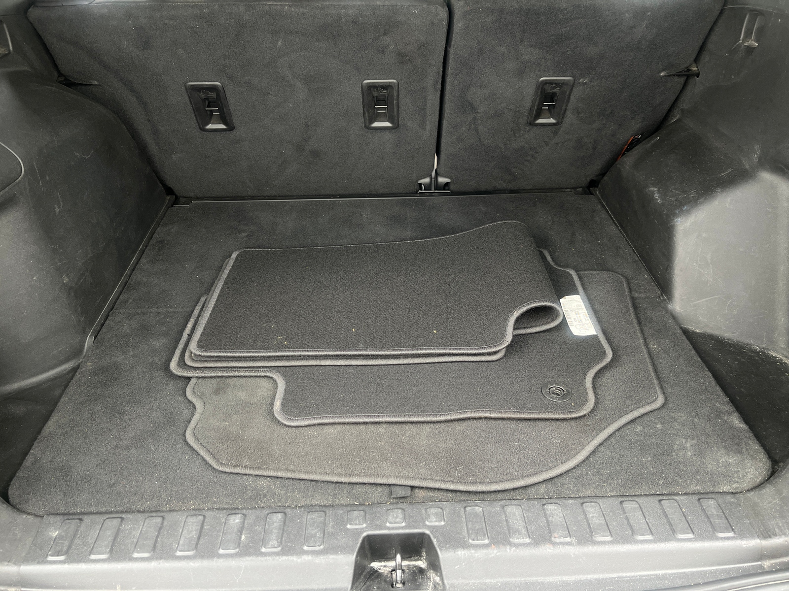Thumbnail: 2019 Chevrolet Equinox - 7