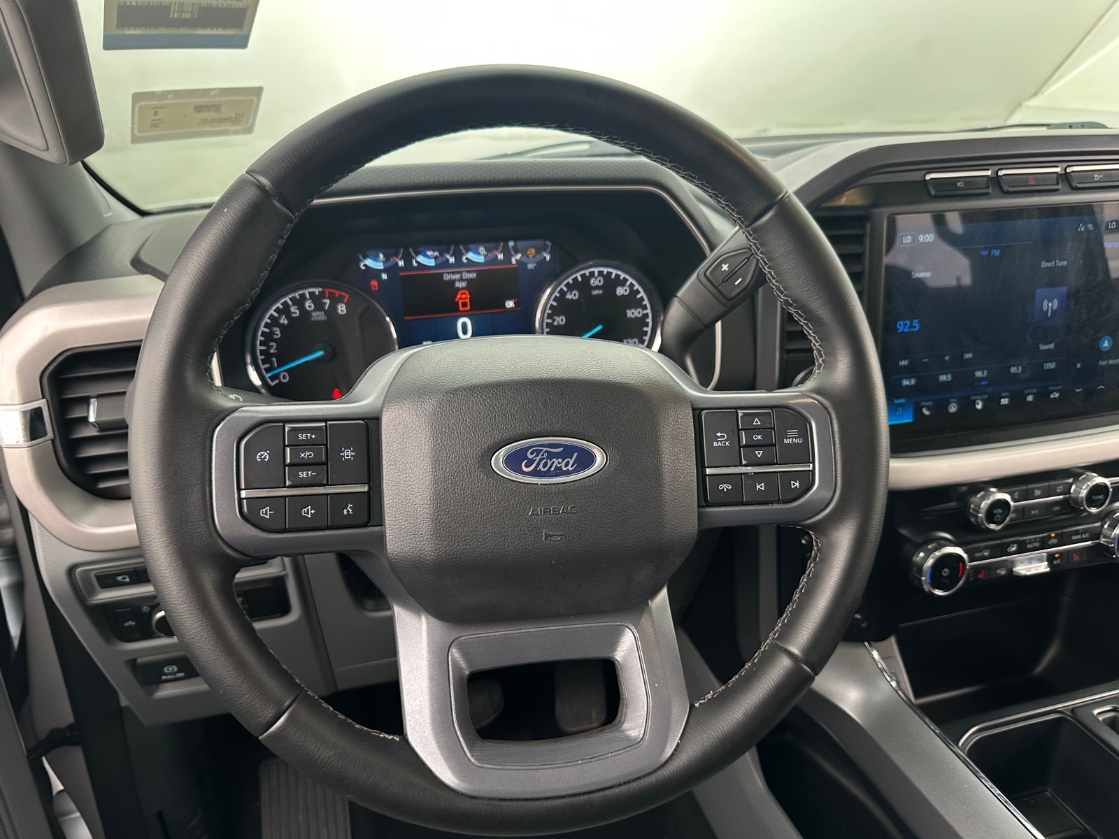 Thumbnail: 2023 Ford Econoline - 5