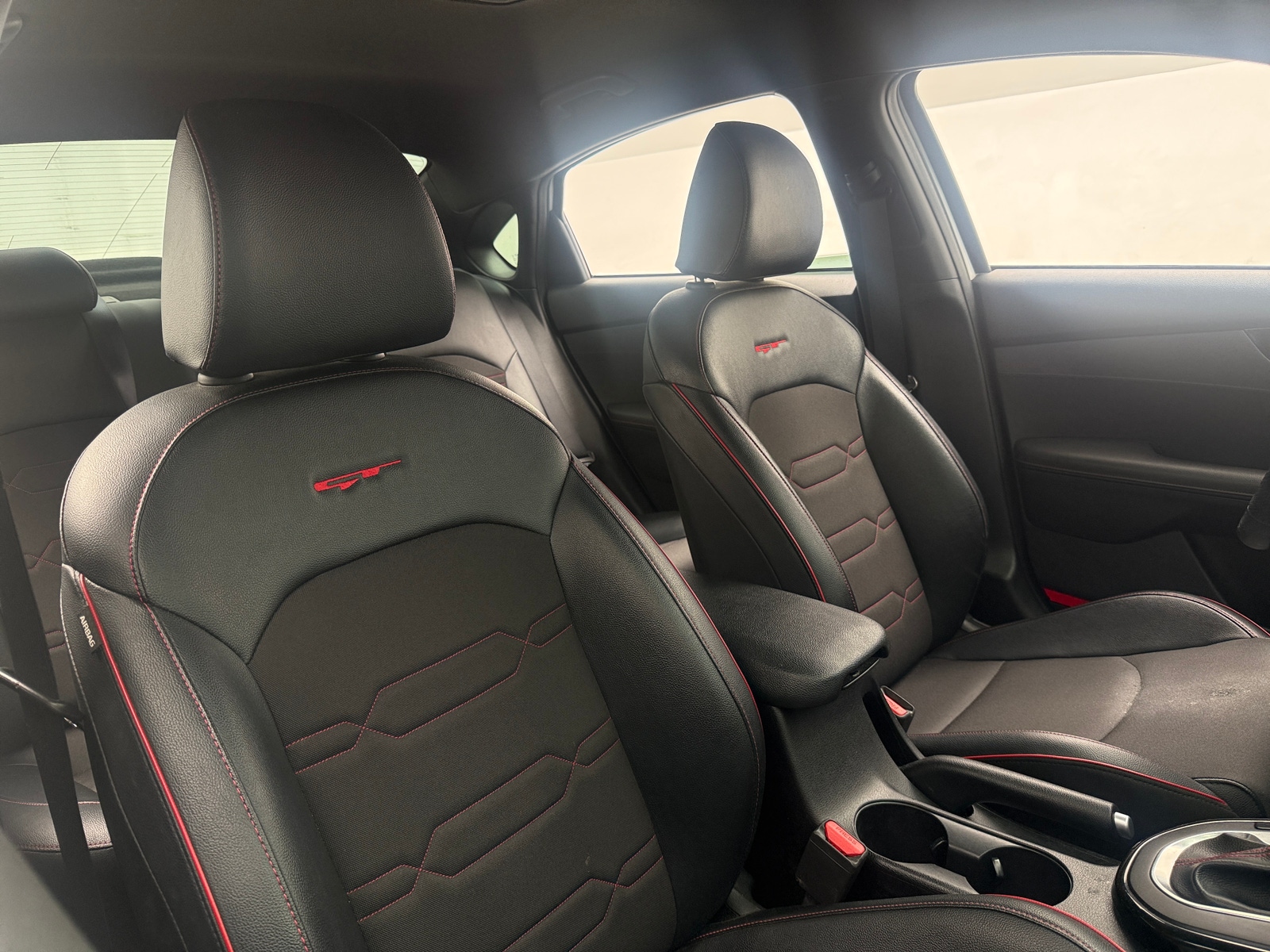 Thumbnail: 2020 Kia Forte - 2