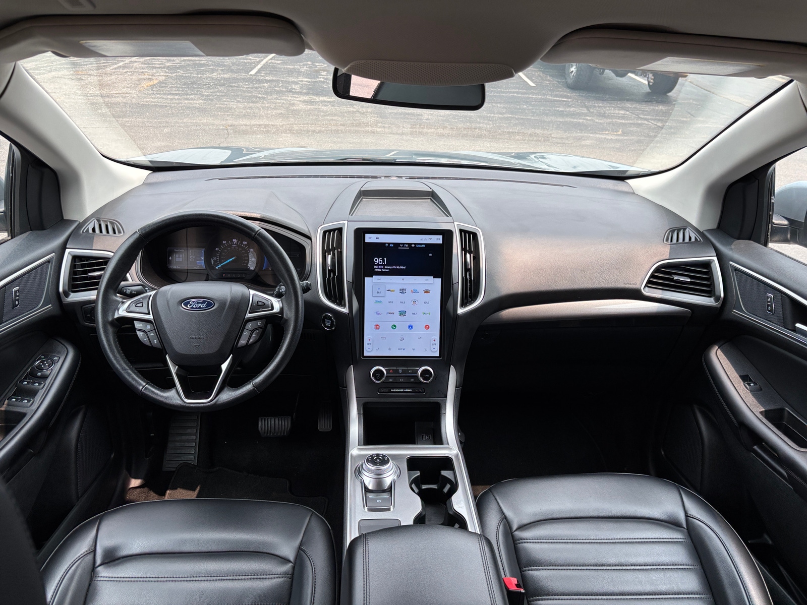 Thumbnail: 2024 Ford Edge - 3