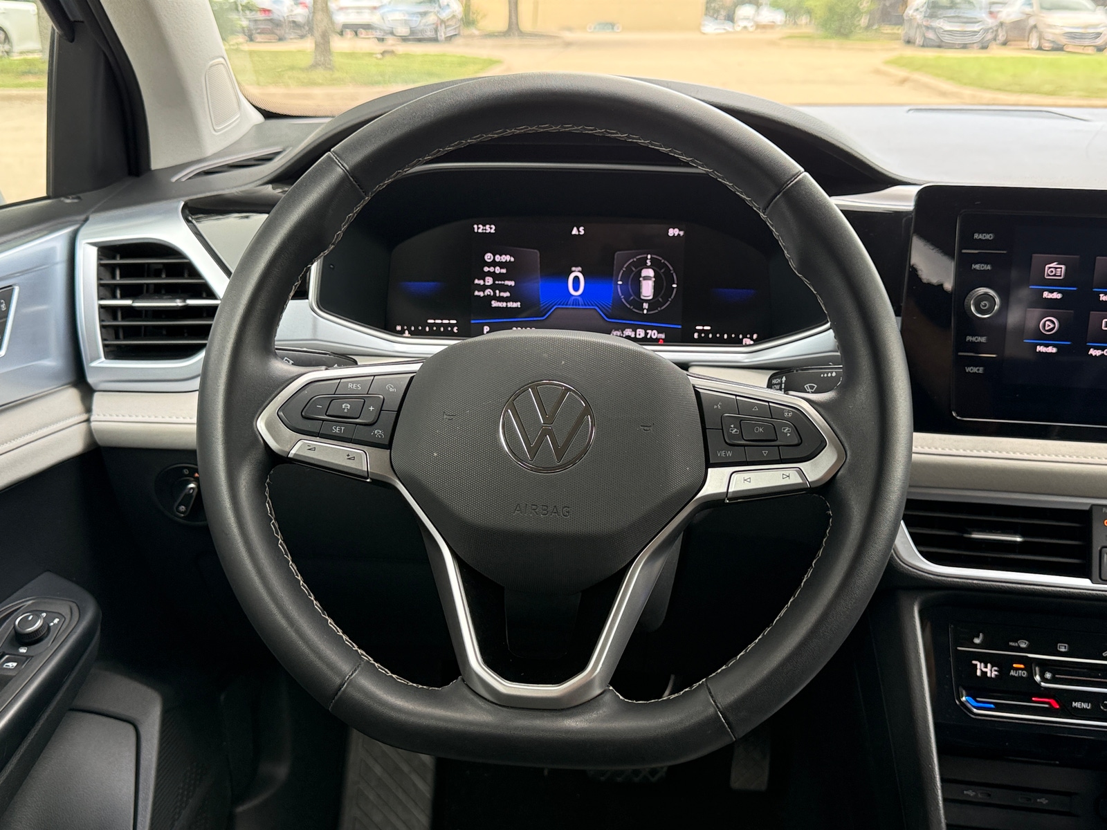 Thumbnail: 2025 Volkswagen Taos - 5