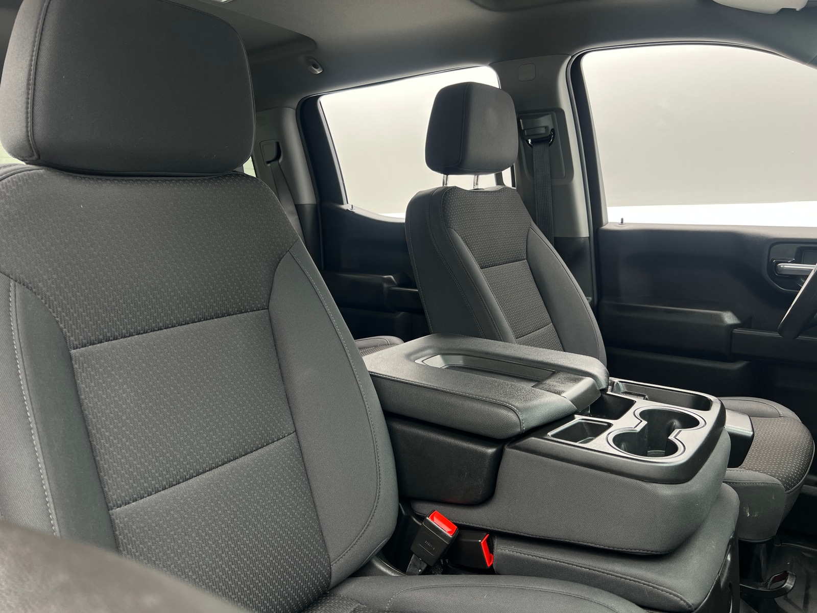 Thumbnail: 2024 Chevrolet Silverado 1500 - 2