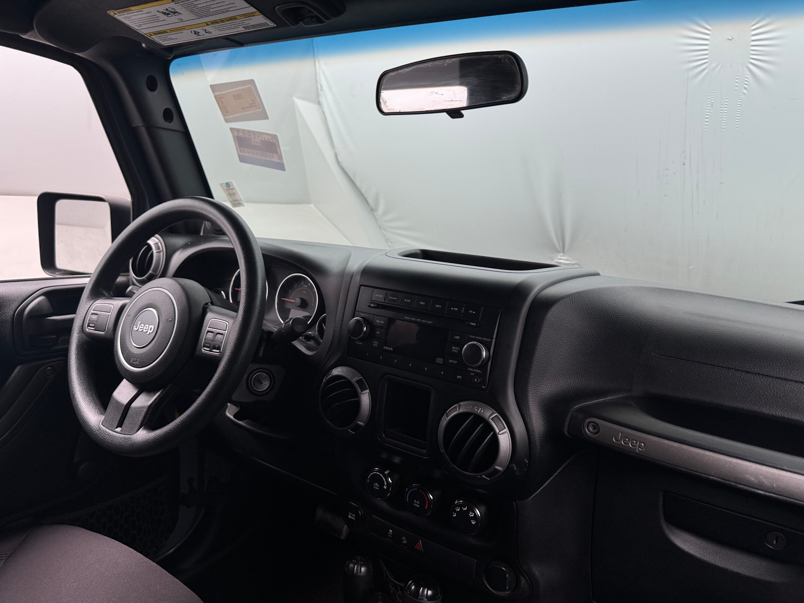 Thumbnail: 2014 Jeep Wrangler - 3