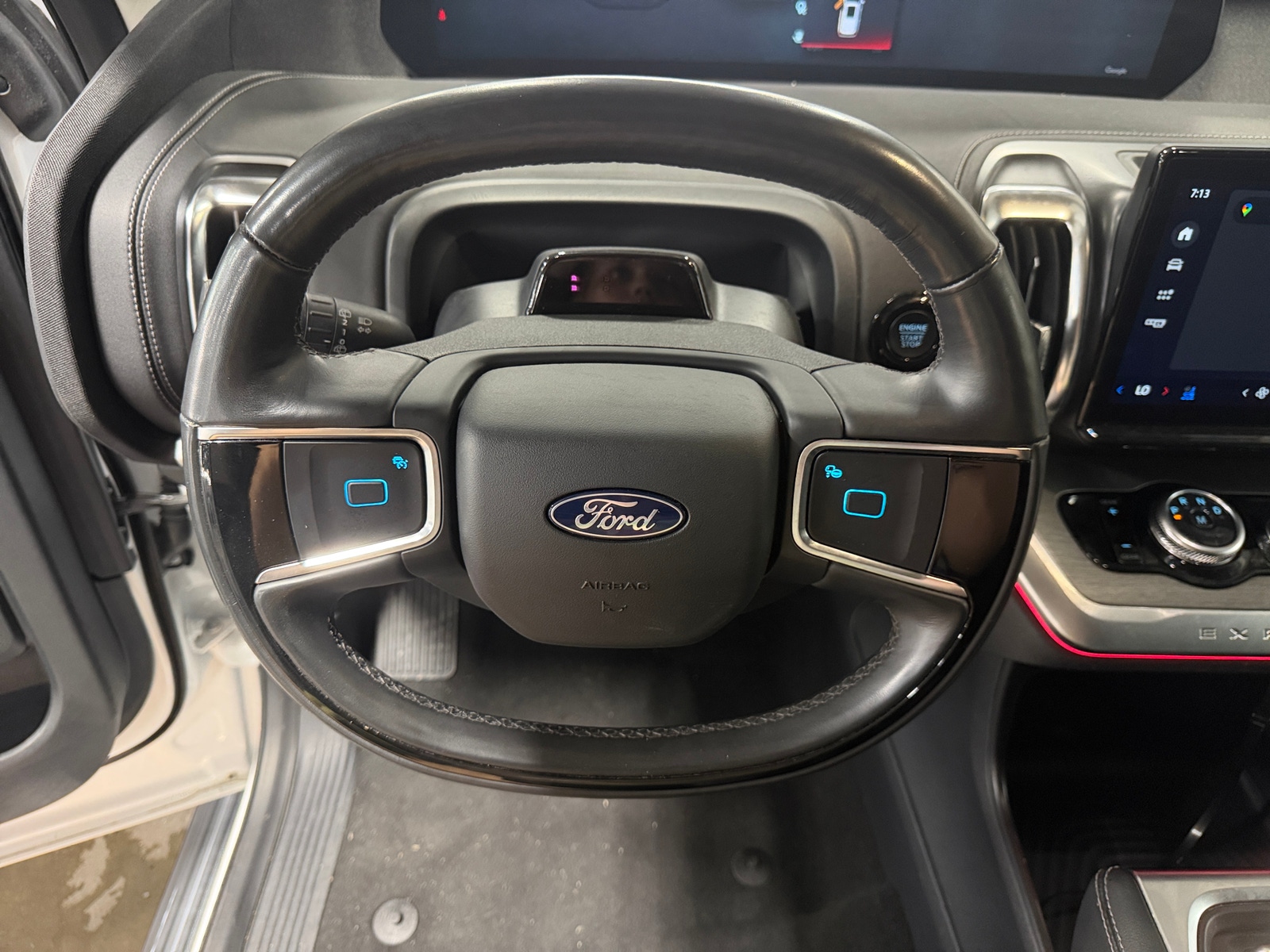 Thumbnail: 2025 Ford Expedition MAX - 4