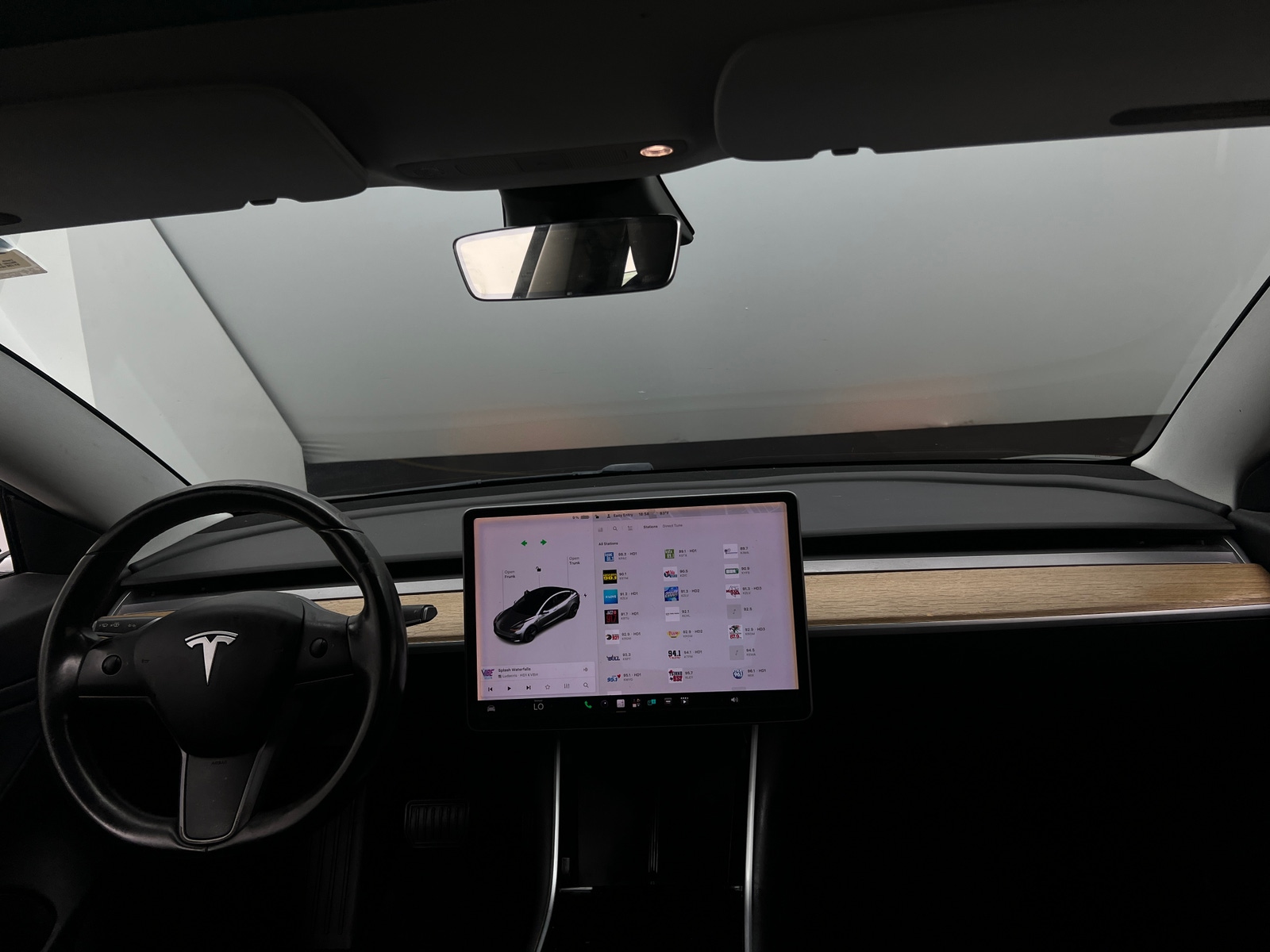 Thumbnail: 2019 Tesla Model 3 - 2