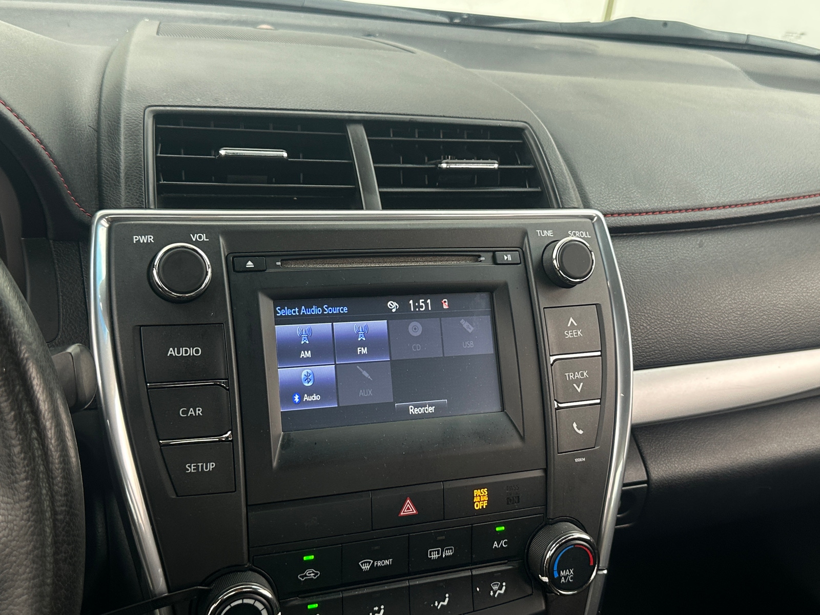 Thumbnail: 2016 Toyota Camry - 4