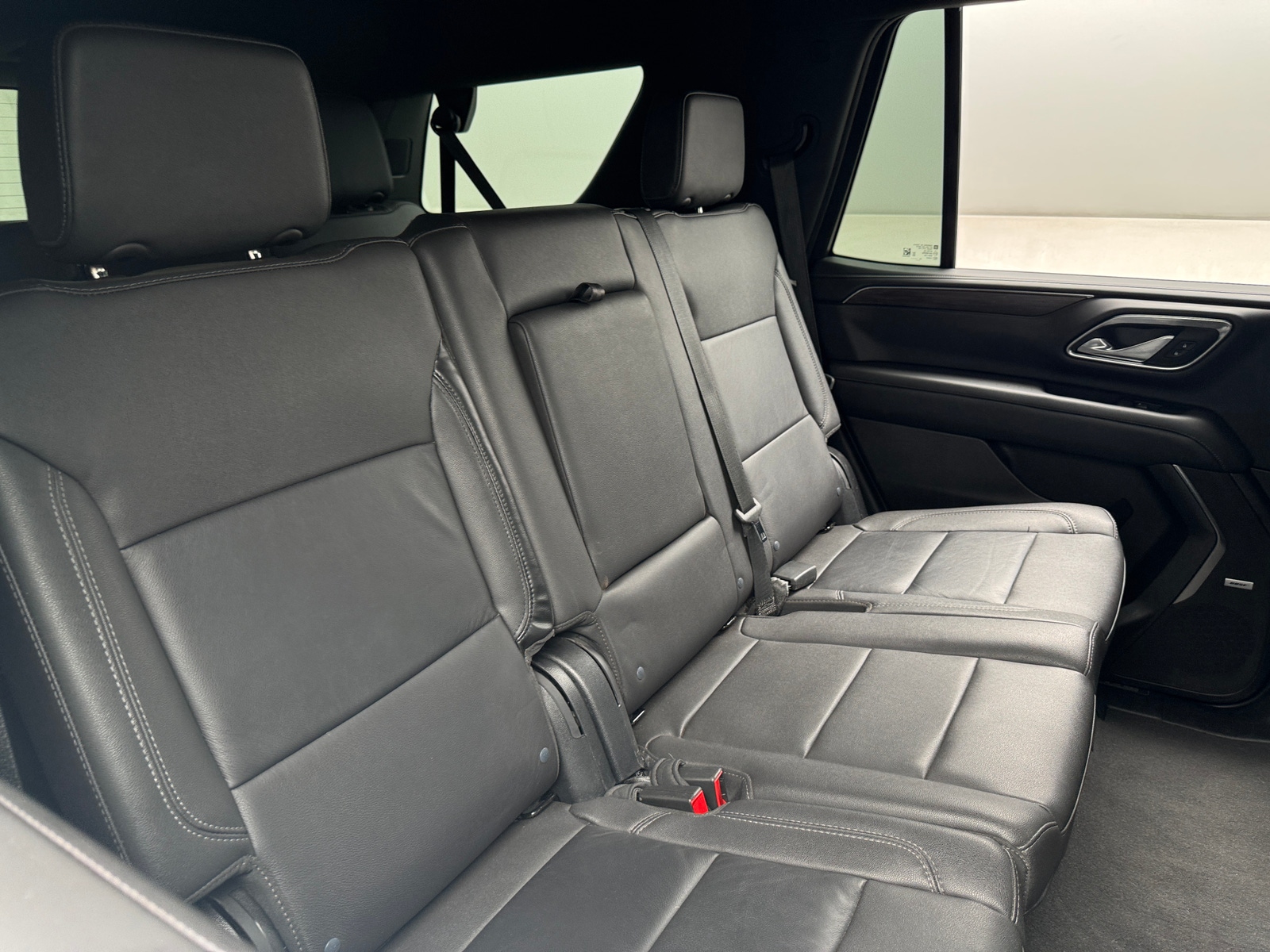 Thumbnail: 2023 Chevrolet Tahoe - 5