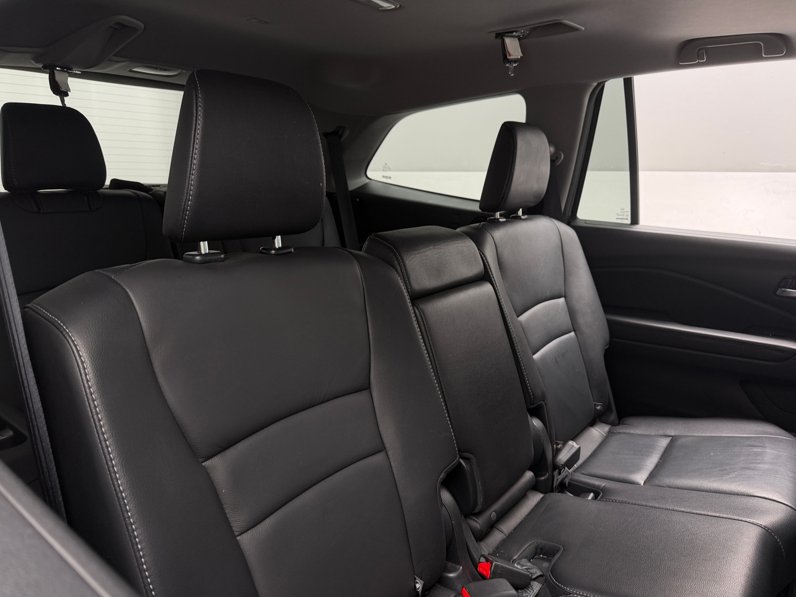 Thumbnail: 2017 Honda Pilot - 5