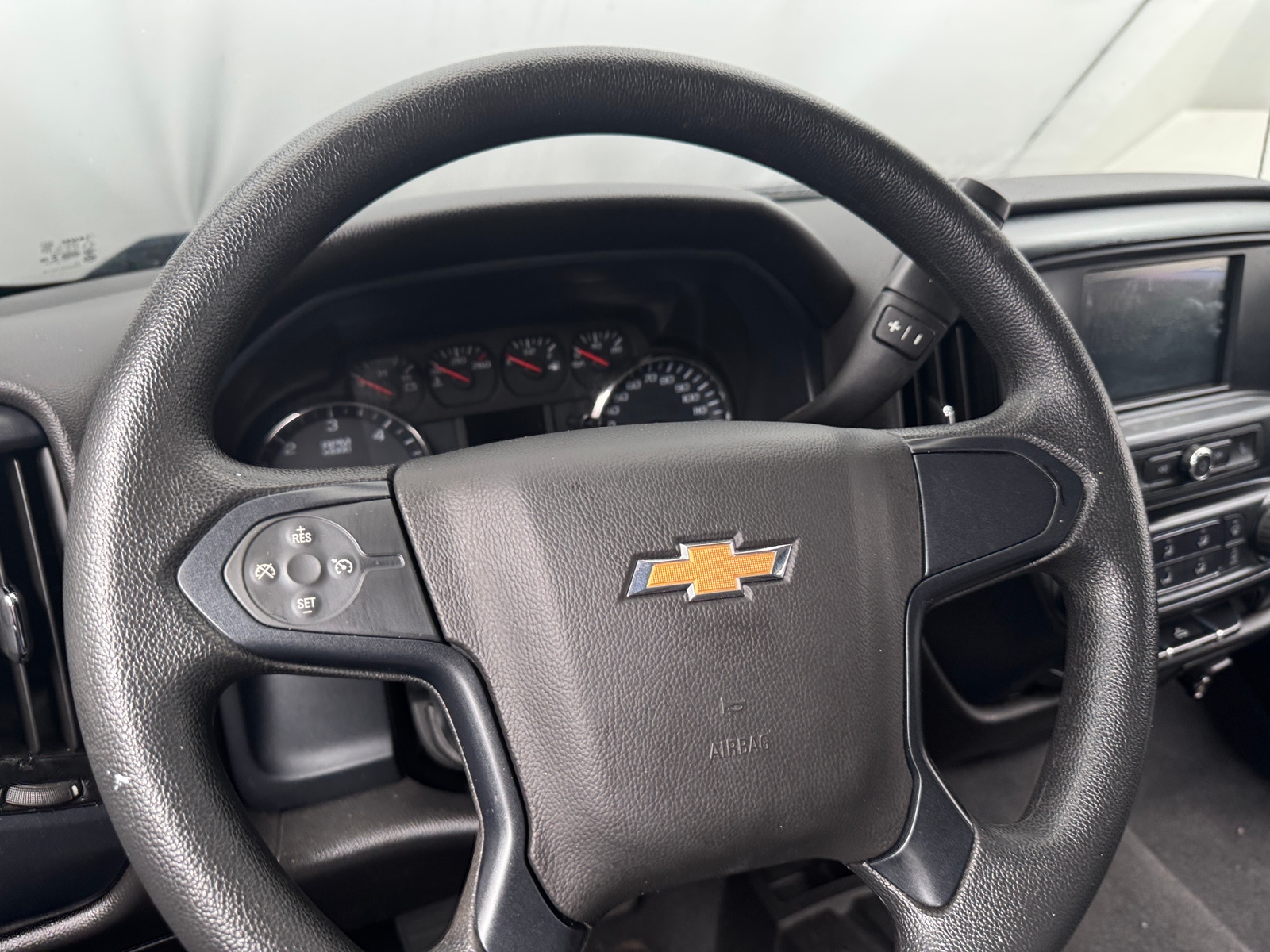 Thumbnail: 2019 Chevrolet Silverado 1500 - 5