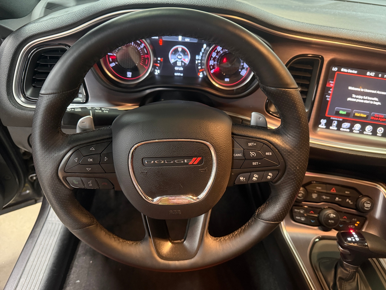 Thumbnail: 2016 Dodge Challenger - 4