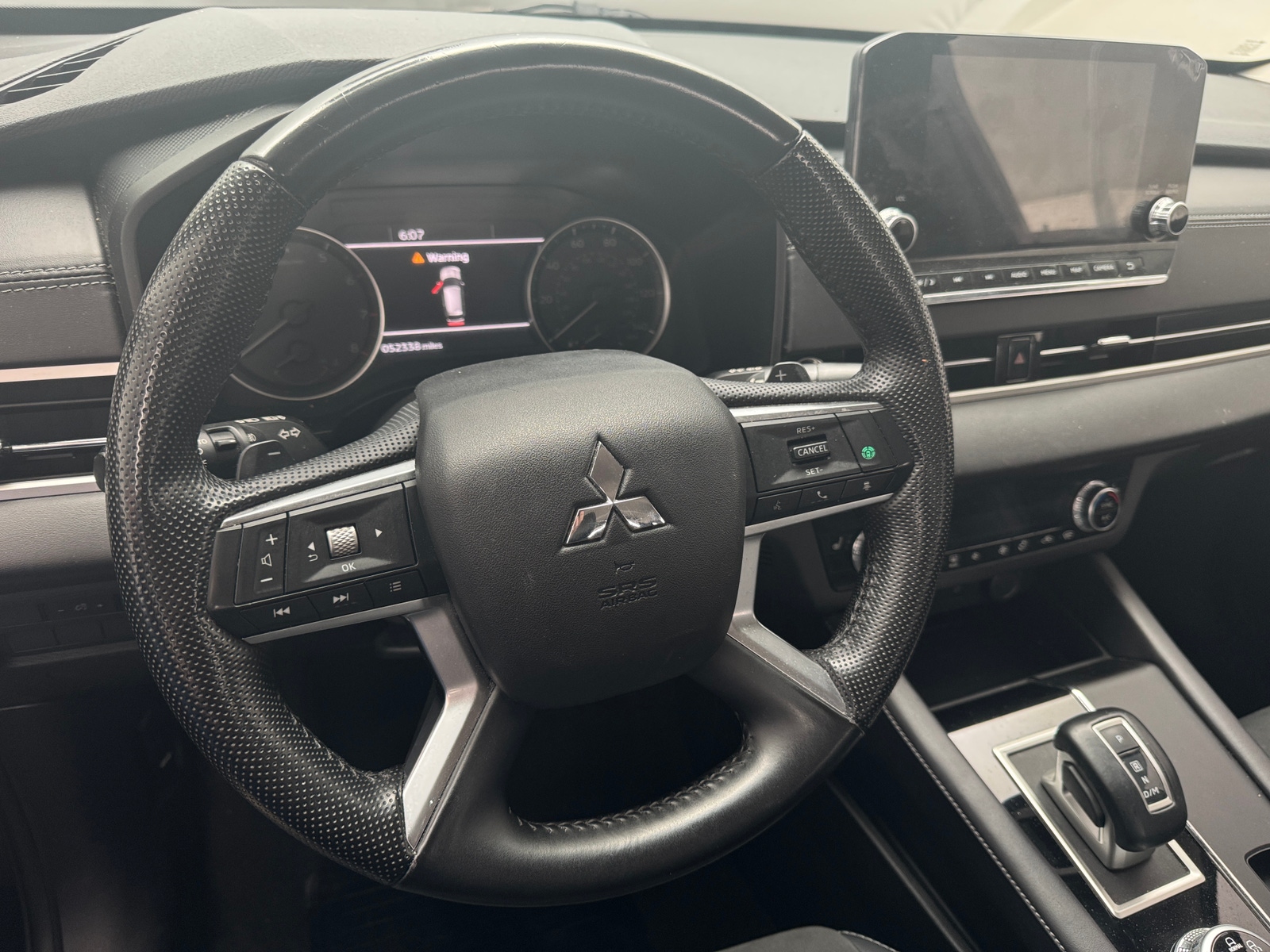 Thumbnail: 2024 Mitsubishi Outlander - 5