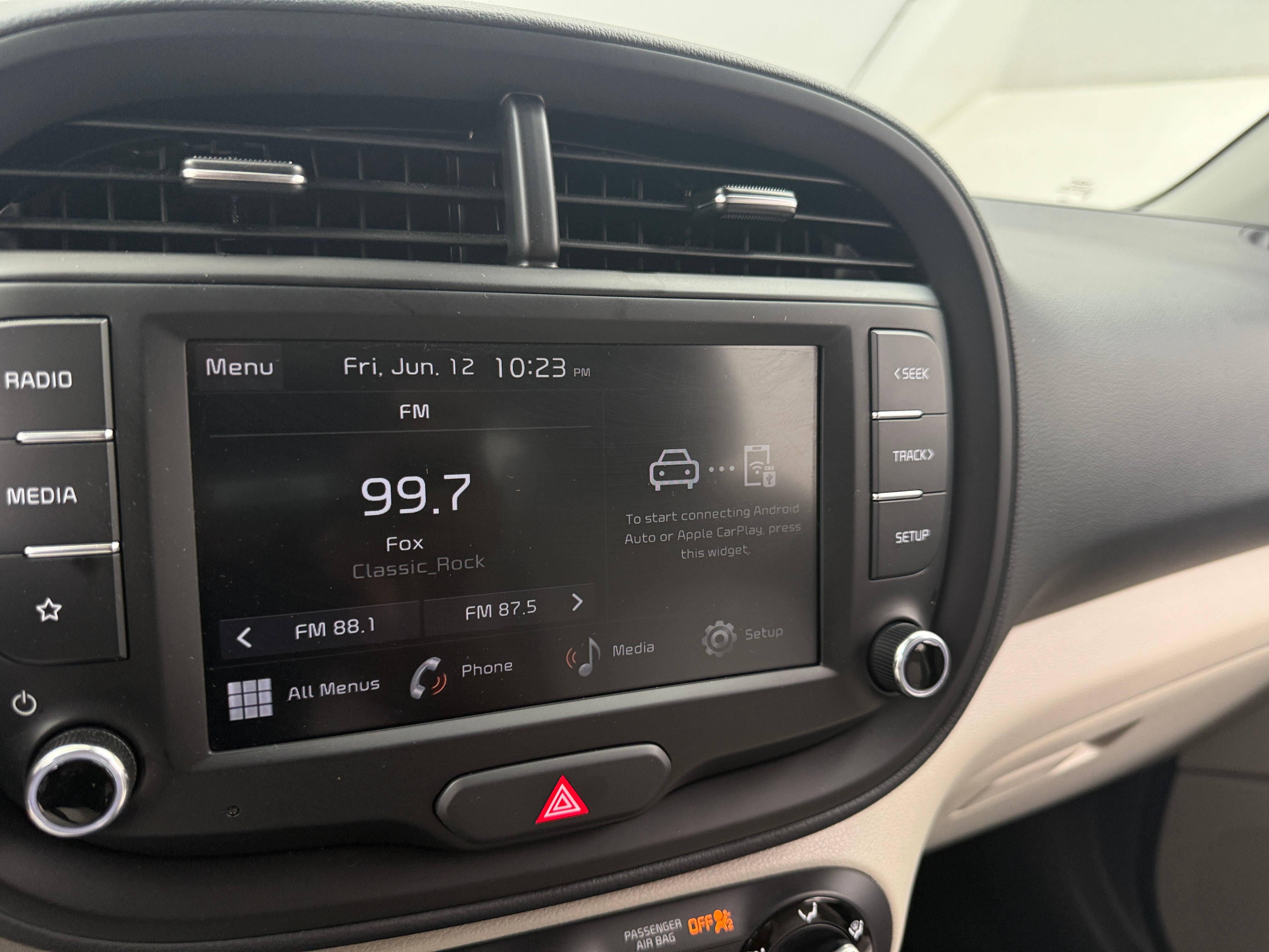 2025 Kia Soul LX - Photo 4