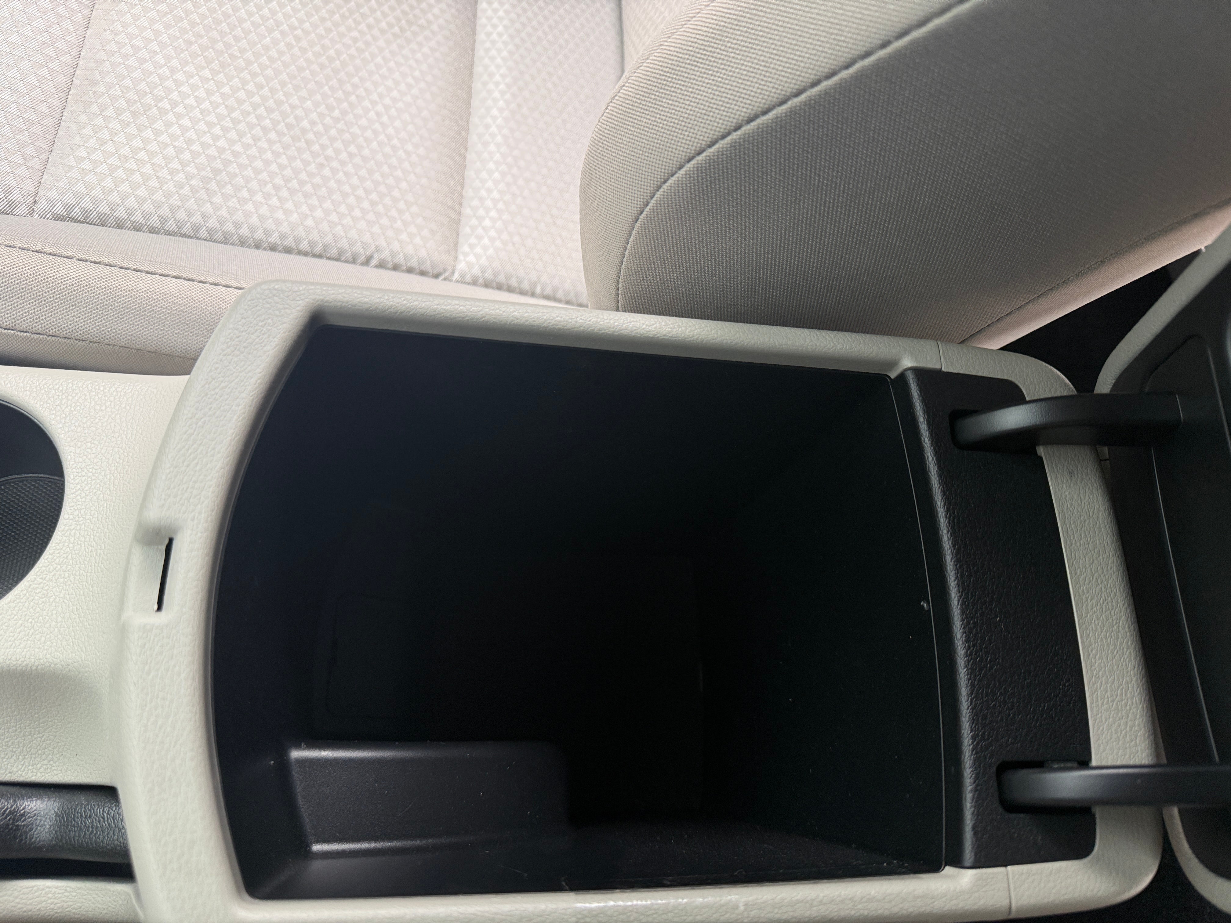 2025 Kia Soul LX - Photo 12