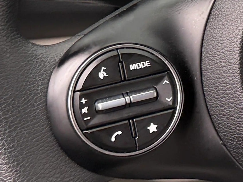 2025 Kia Soul LX - Photo 13