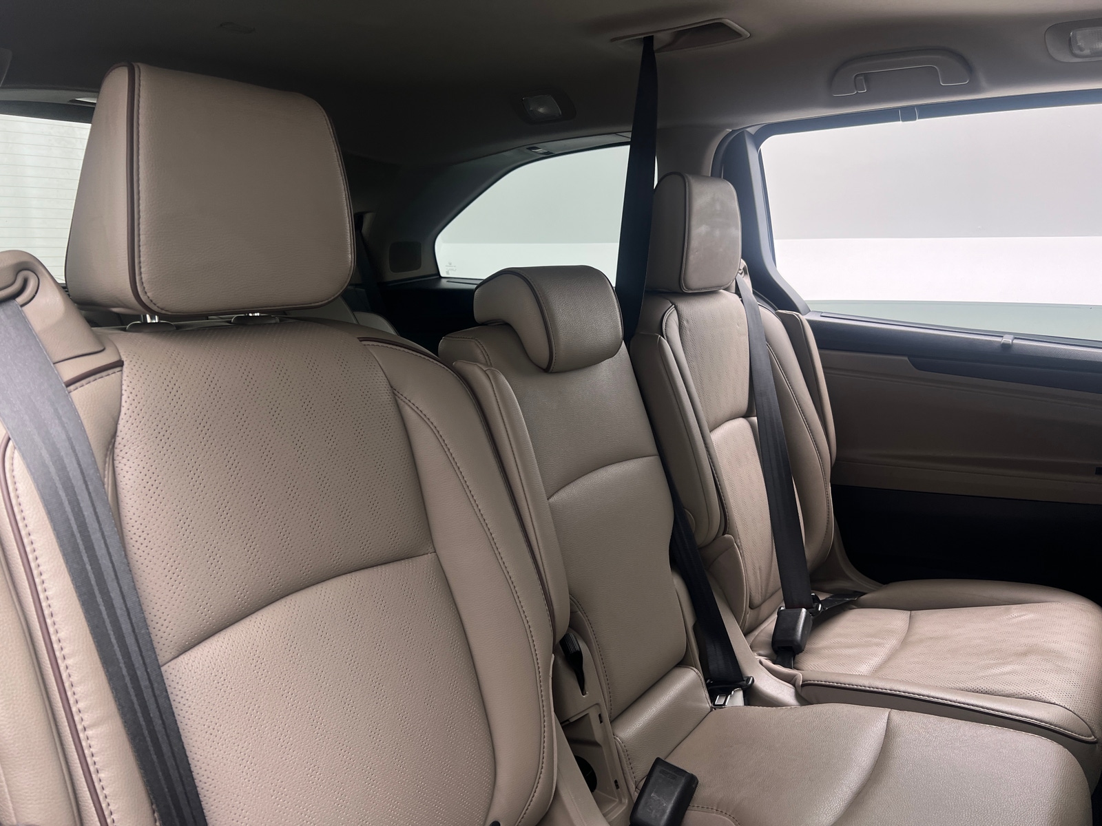 Thumbnail: 2022 Honda Odyssey - 6