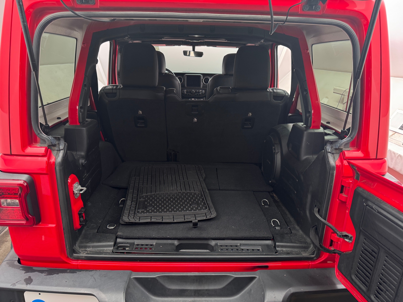Thumbnail: 2018 Jeep Wrangler - 7