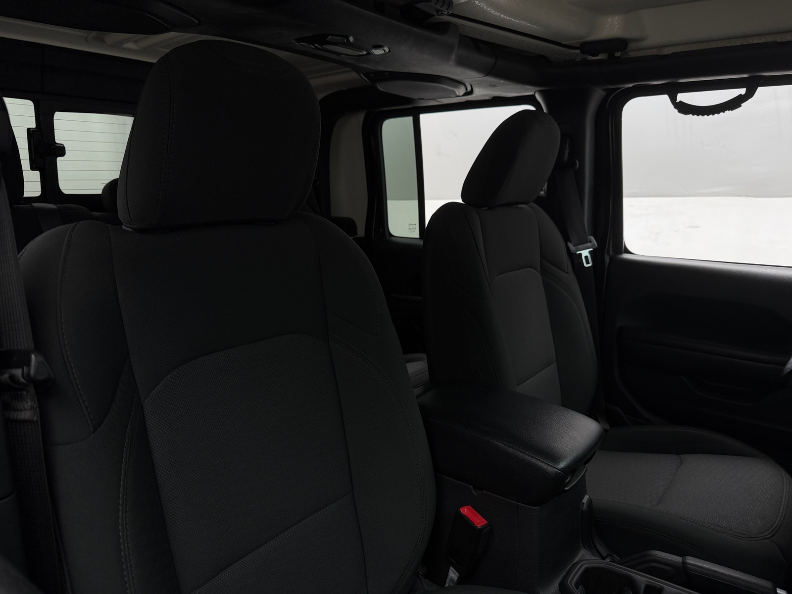 Thumbnail: 2021 Jeep Gladiator - 2