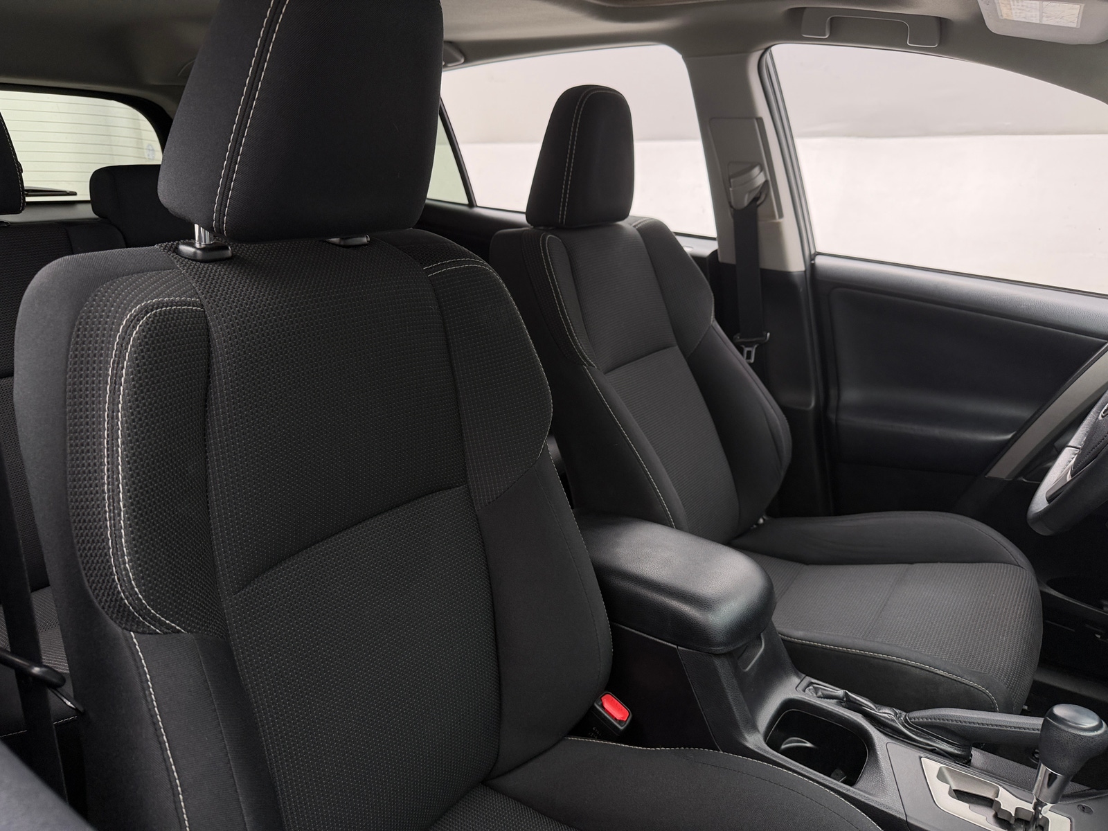 Thumbnail: 2017 Toyota RAV4 - 2