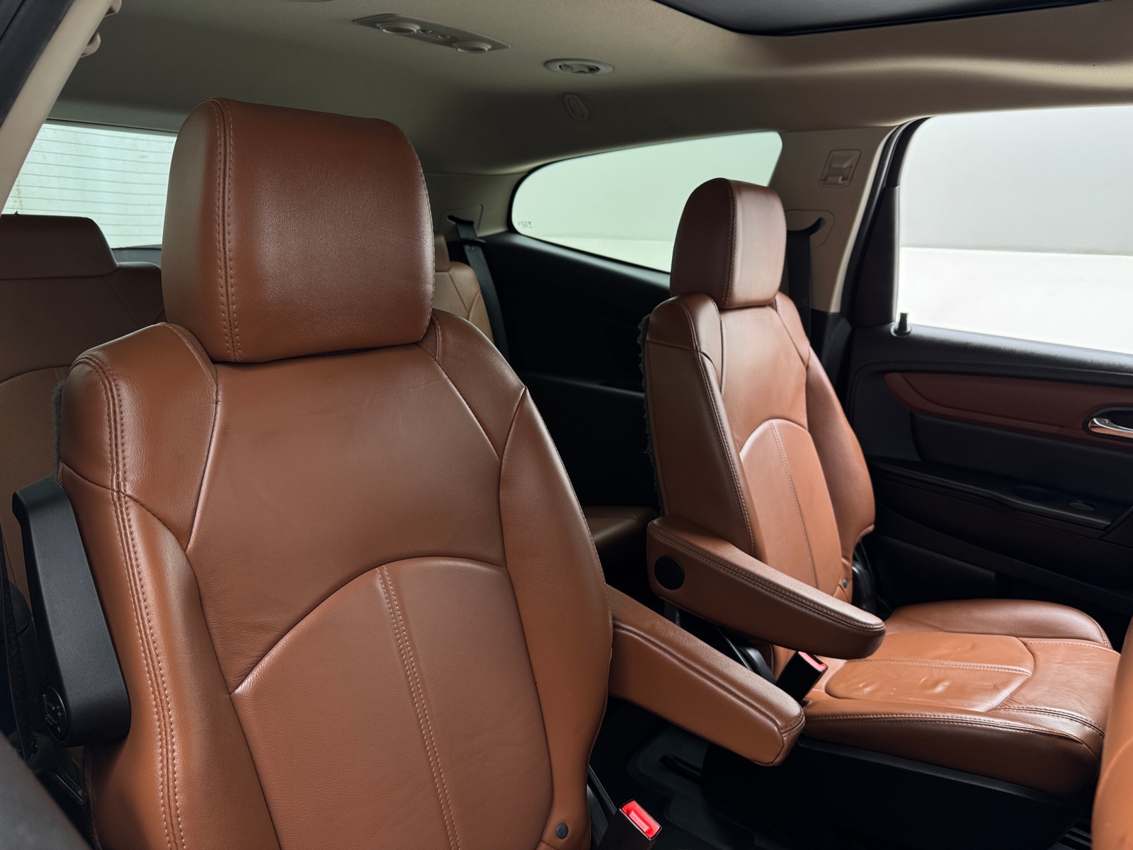 Thumbnail: 2016 Chevrolet Traverse - 6