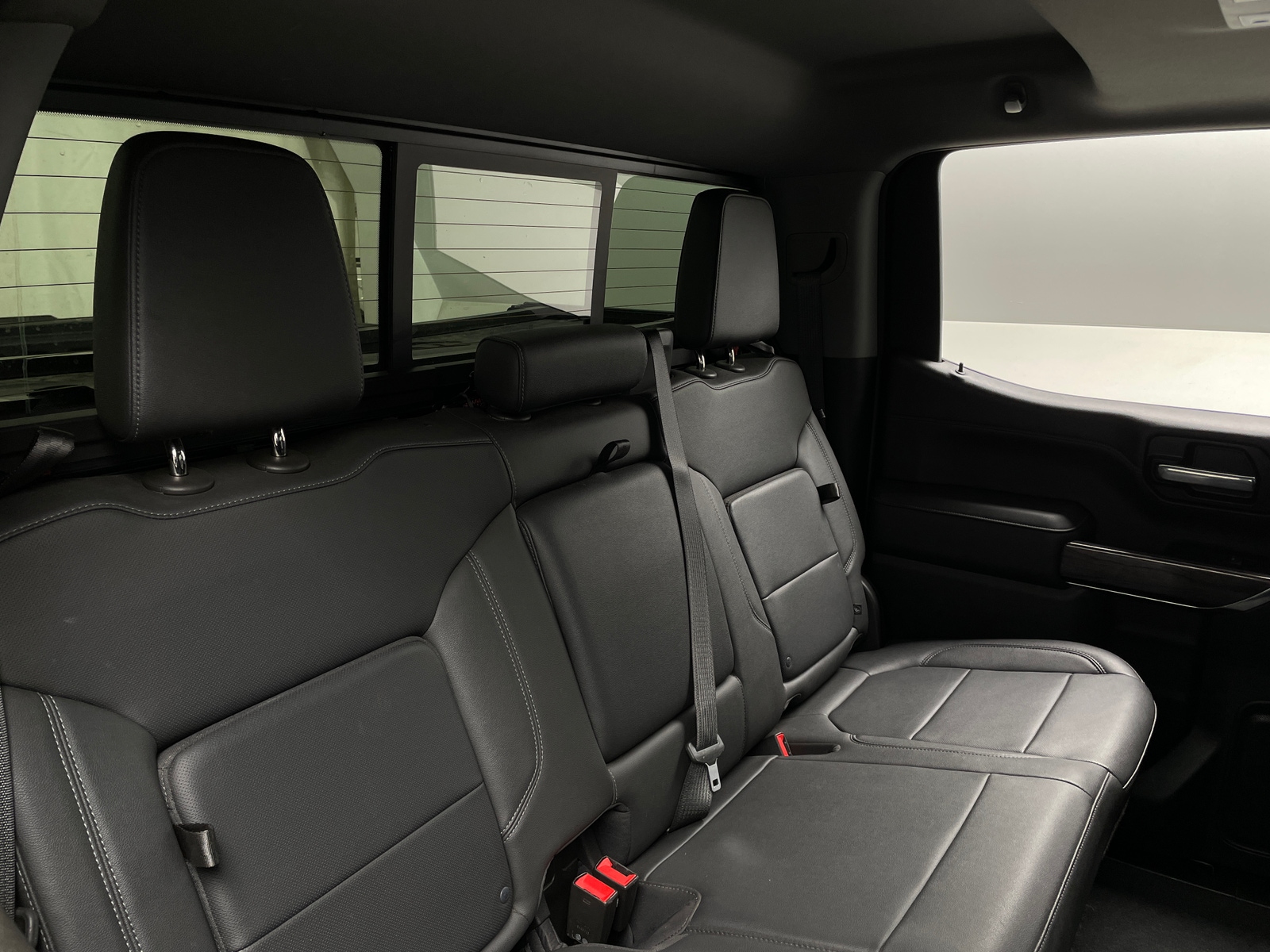 Thumbnail: 2022 Chevrolet Silverado 1500 - 5