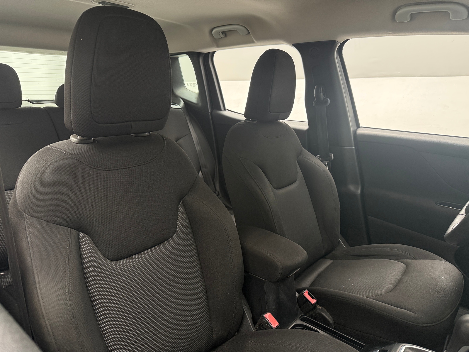 Thumbnail: 2019 Jeep Renegade - 2