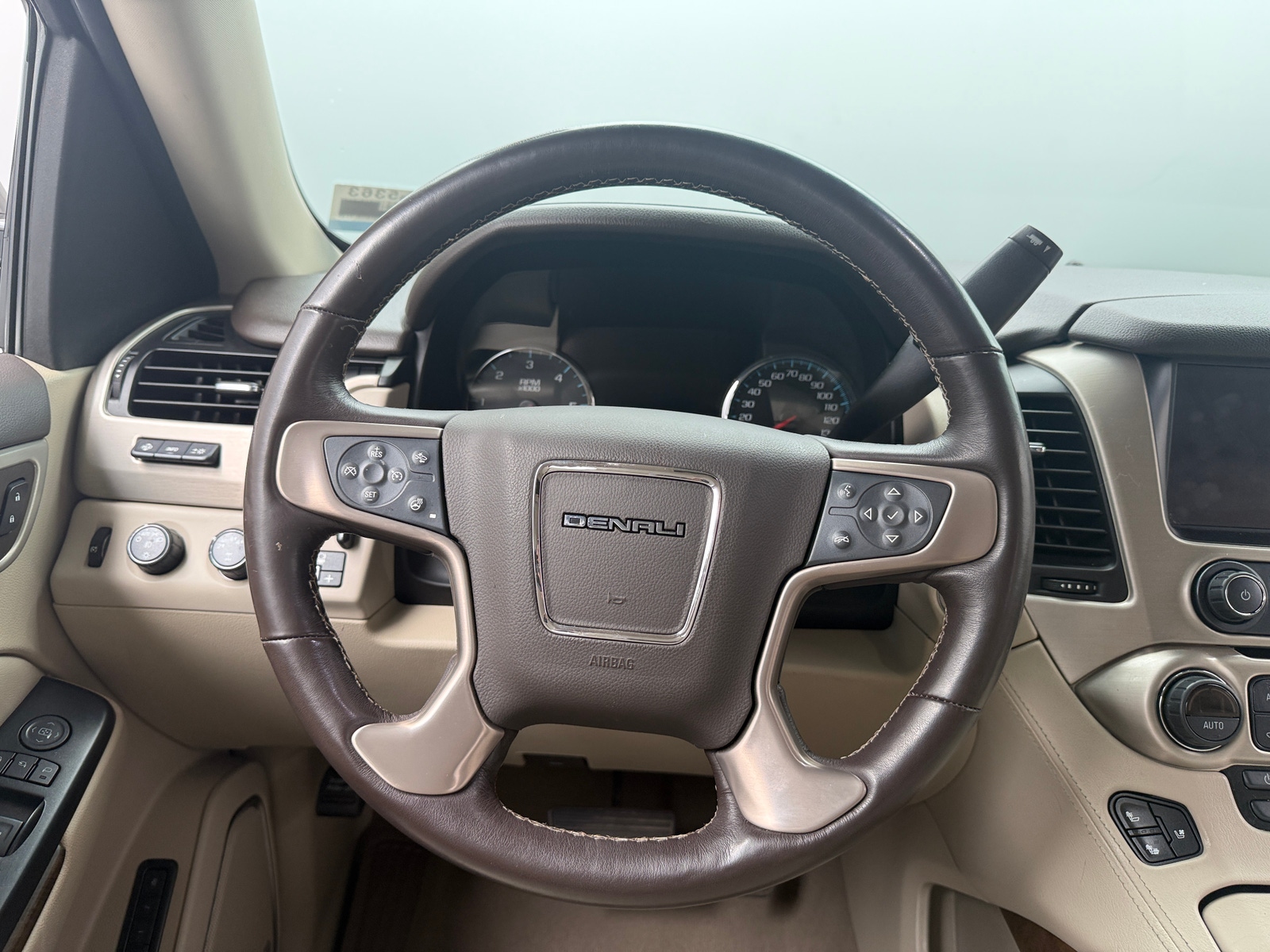 Thumbnail: 2019 GMC Yukon - 4