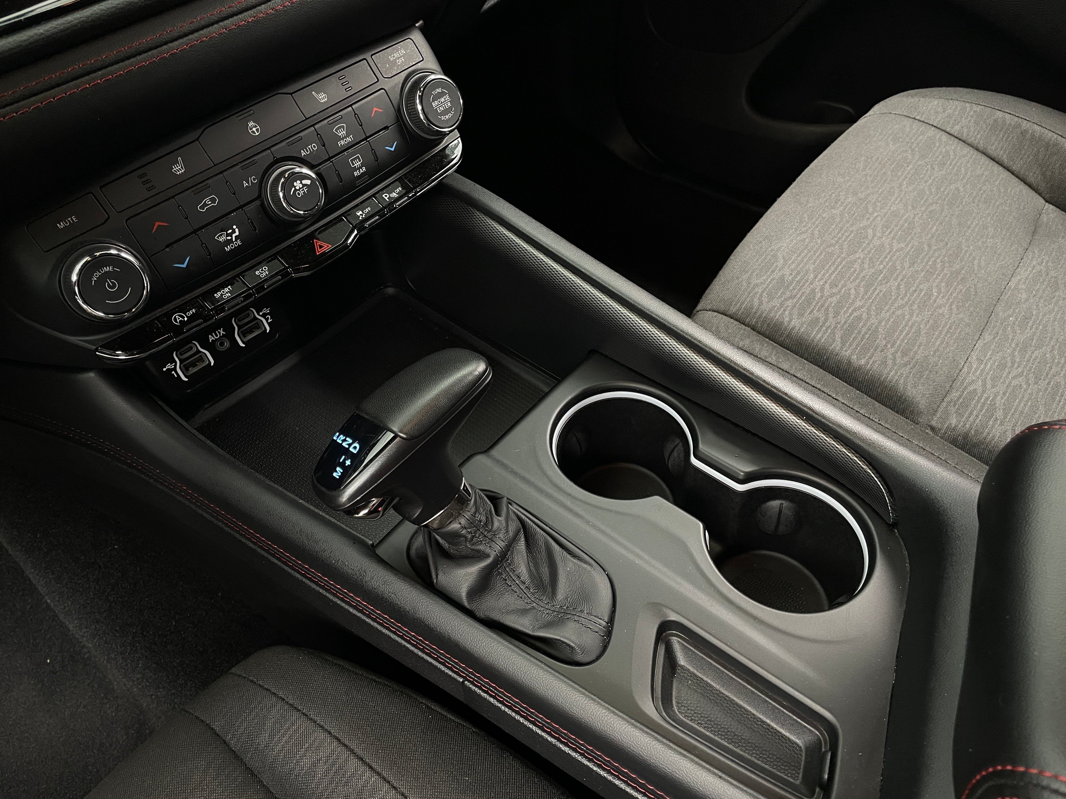 2025 Dodge Durango GT - Photo 4