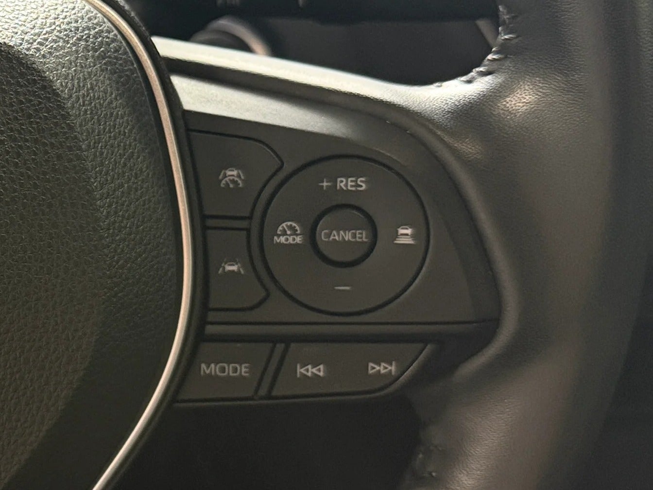 JTDP4MCE2RJ104420