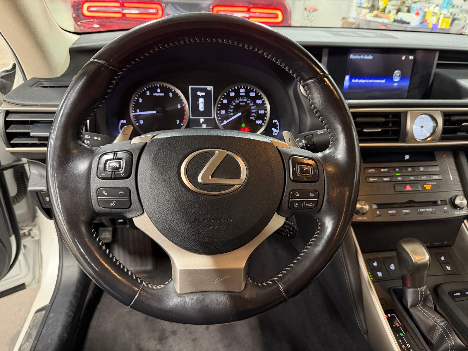 Thumbnail: 2020 Lexus IS - 4